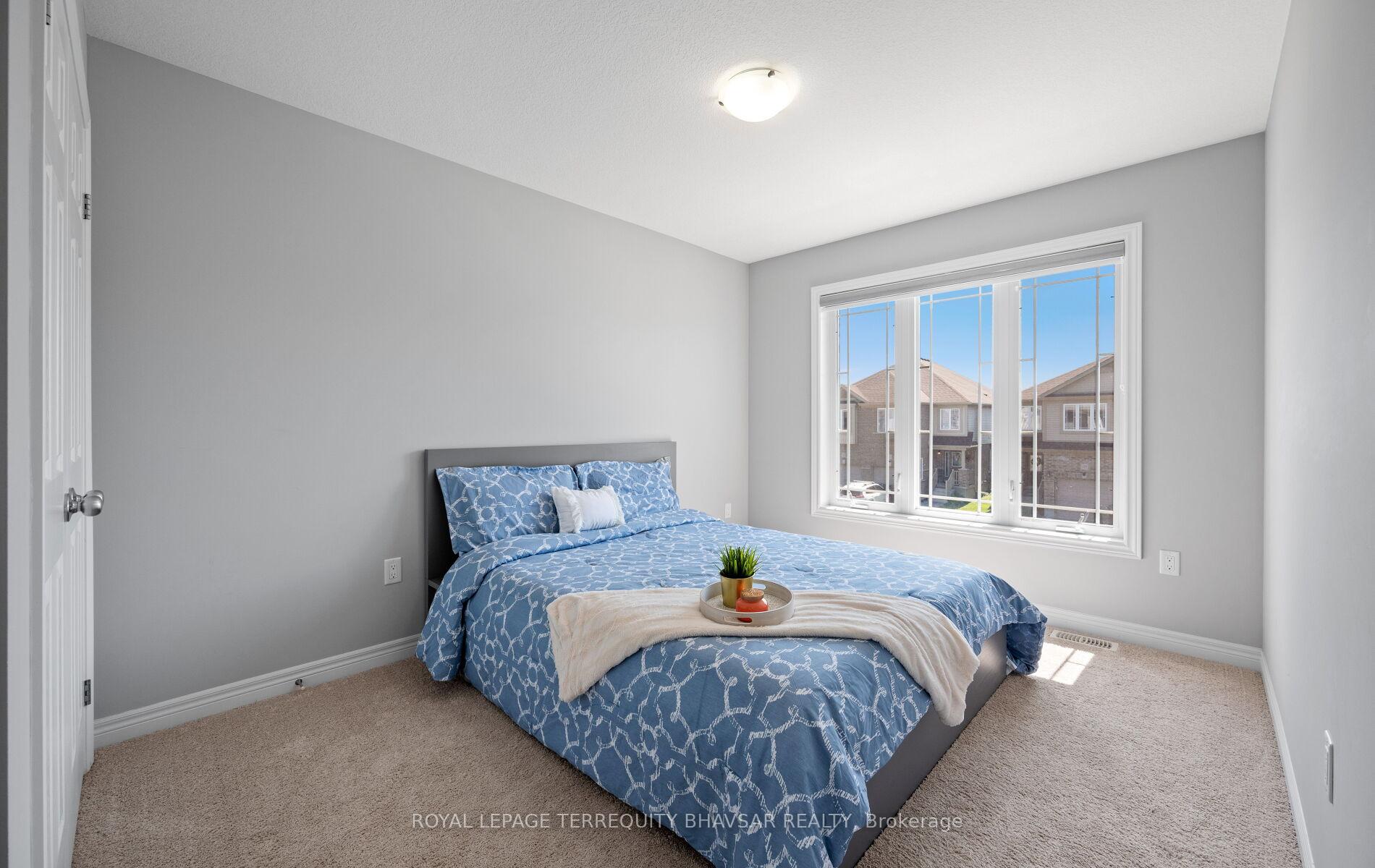 Photo 38 of 116 John Brabson Crescent, Guelph, Kortright East — HOMEH