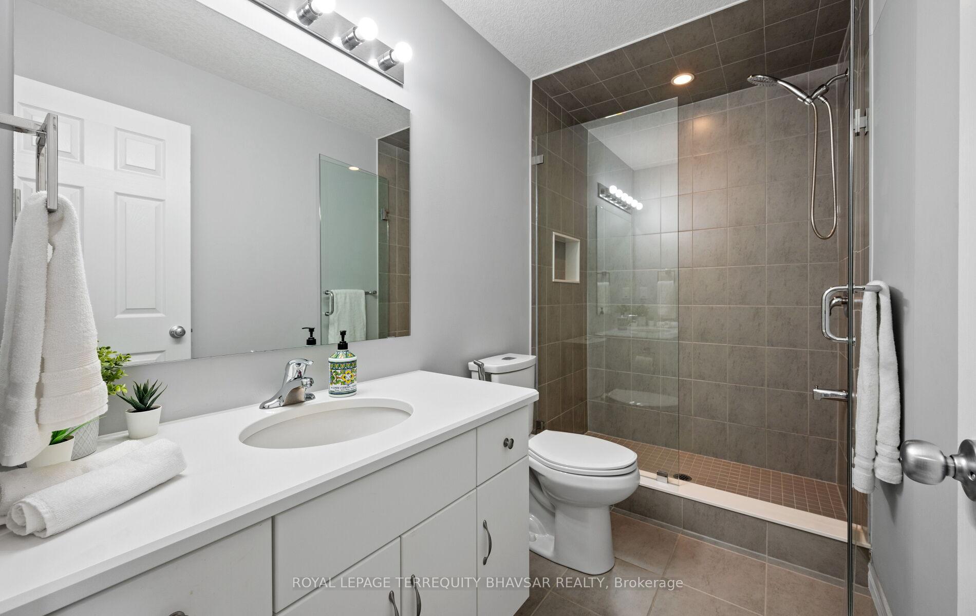 Photo 40 of 116 John Brabson Crescent, Guelph, Kortright East — HOMEH
