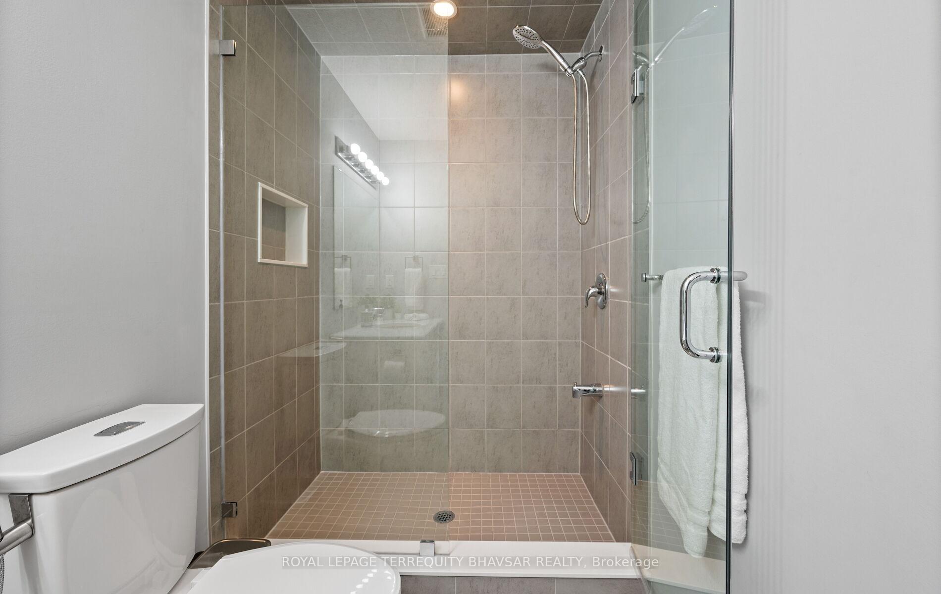 Photo 42 of 116 John Brabson Crescent, Guelph, Kortright East — HOMEH