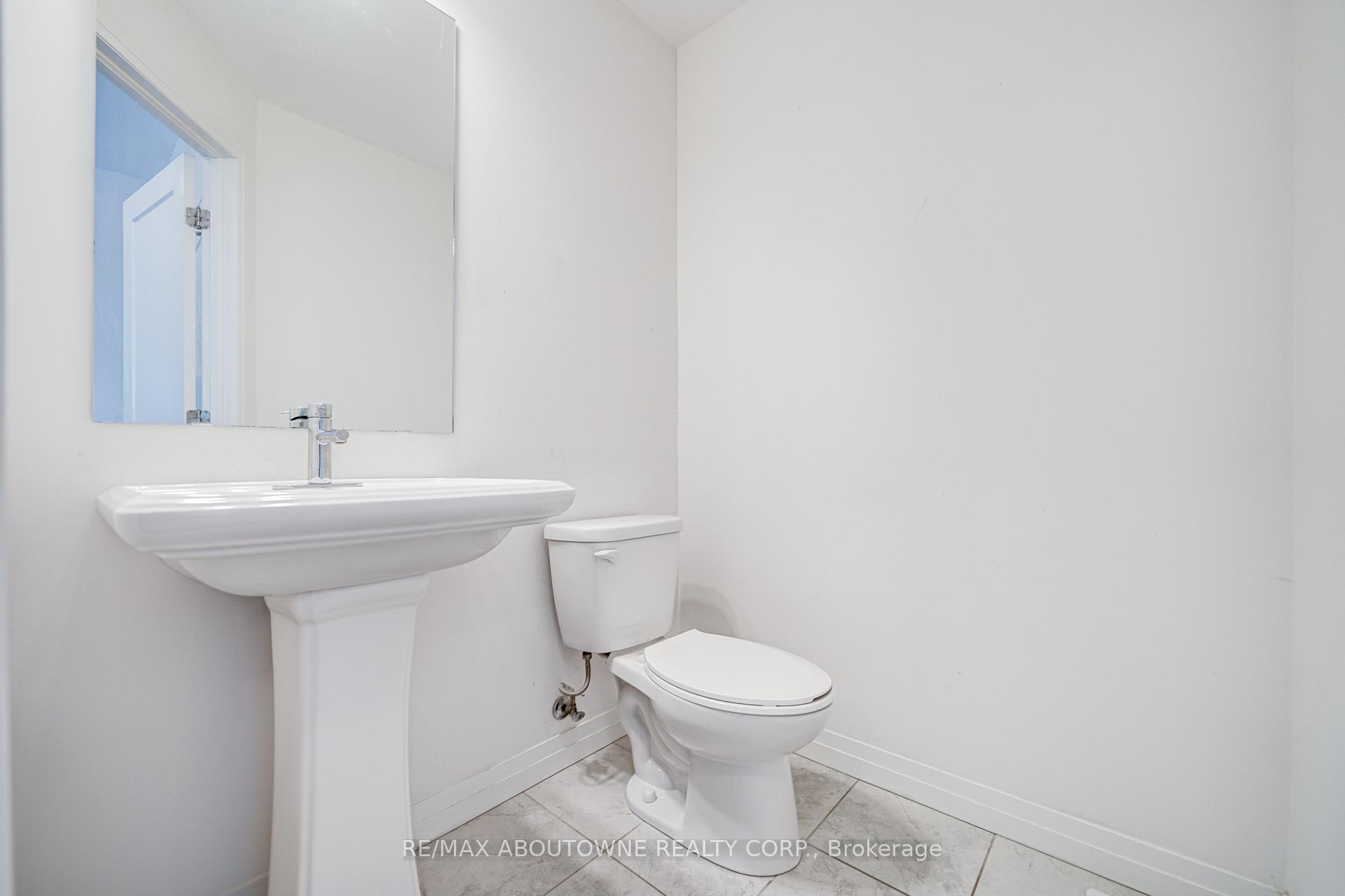 Photo 13 of 19 Ritchie Lane, Hamilton, Meadowlands — HOMEH