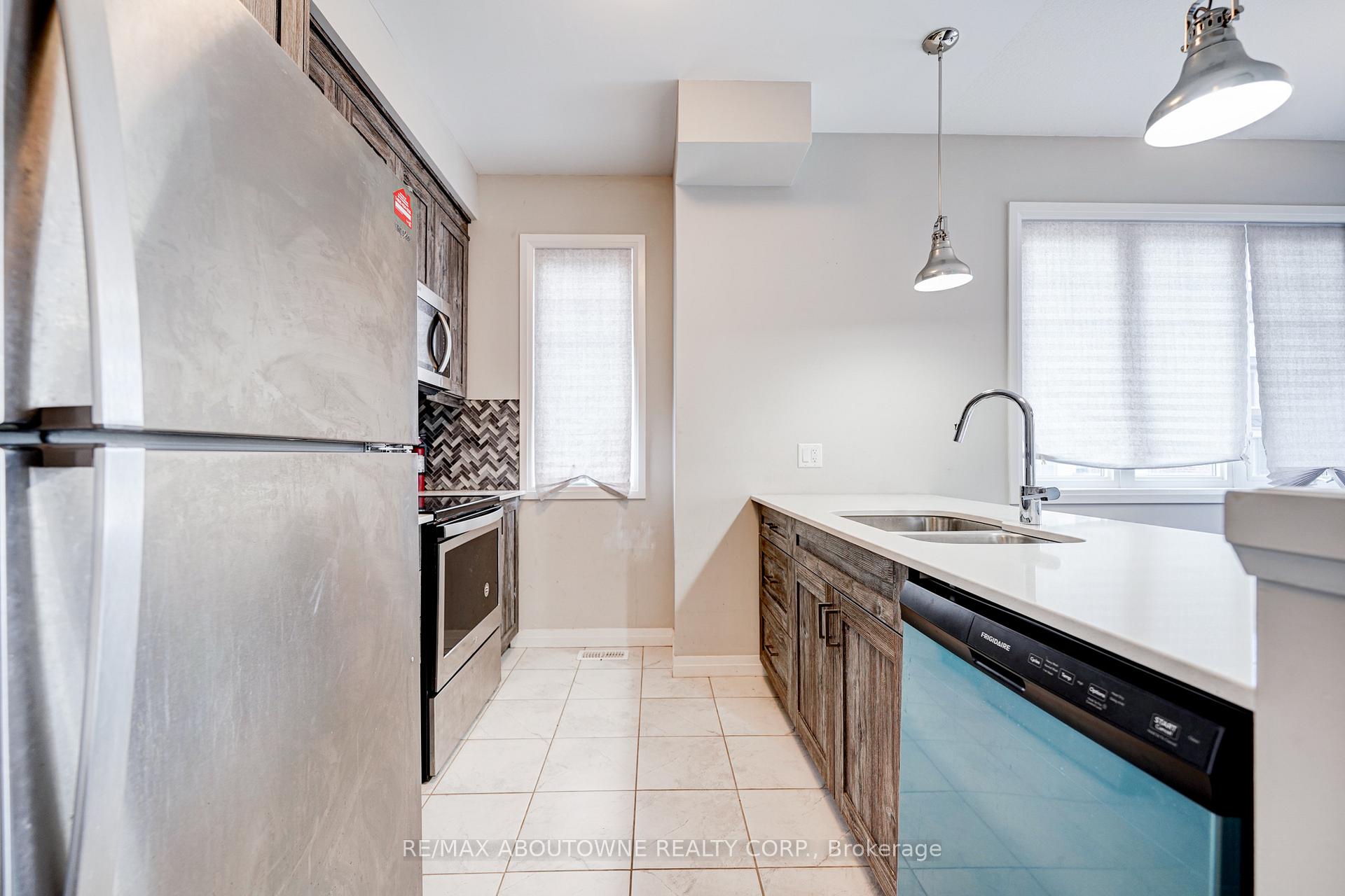 Photo 15 of 19 Ritchie Lane, Hamilton, Meadowlands — HOMEH