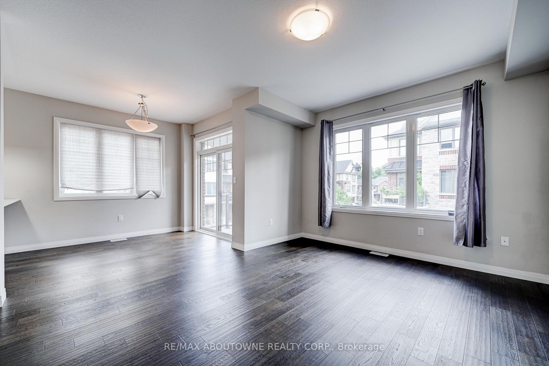 Photo 21 of 19 Ritchie Lane, Hamilton, Meadowlands — HOMEH