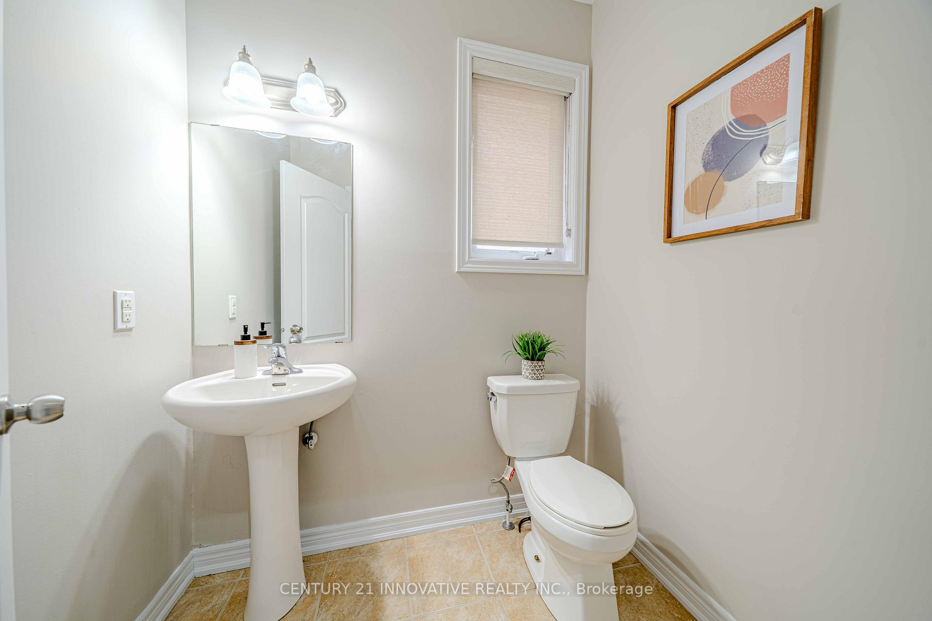 Photo 3 of 25 Wellman Crescent, Caledon, Rural Caledon — HOMEH