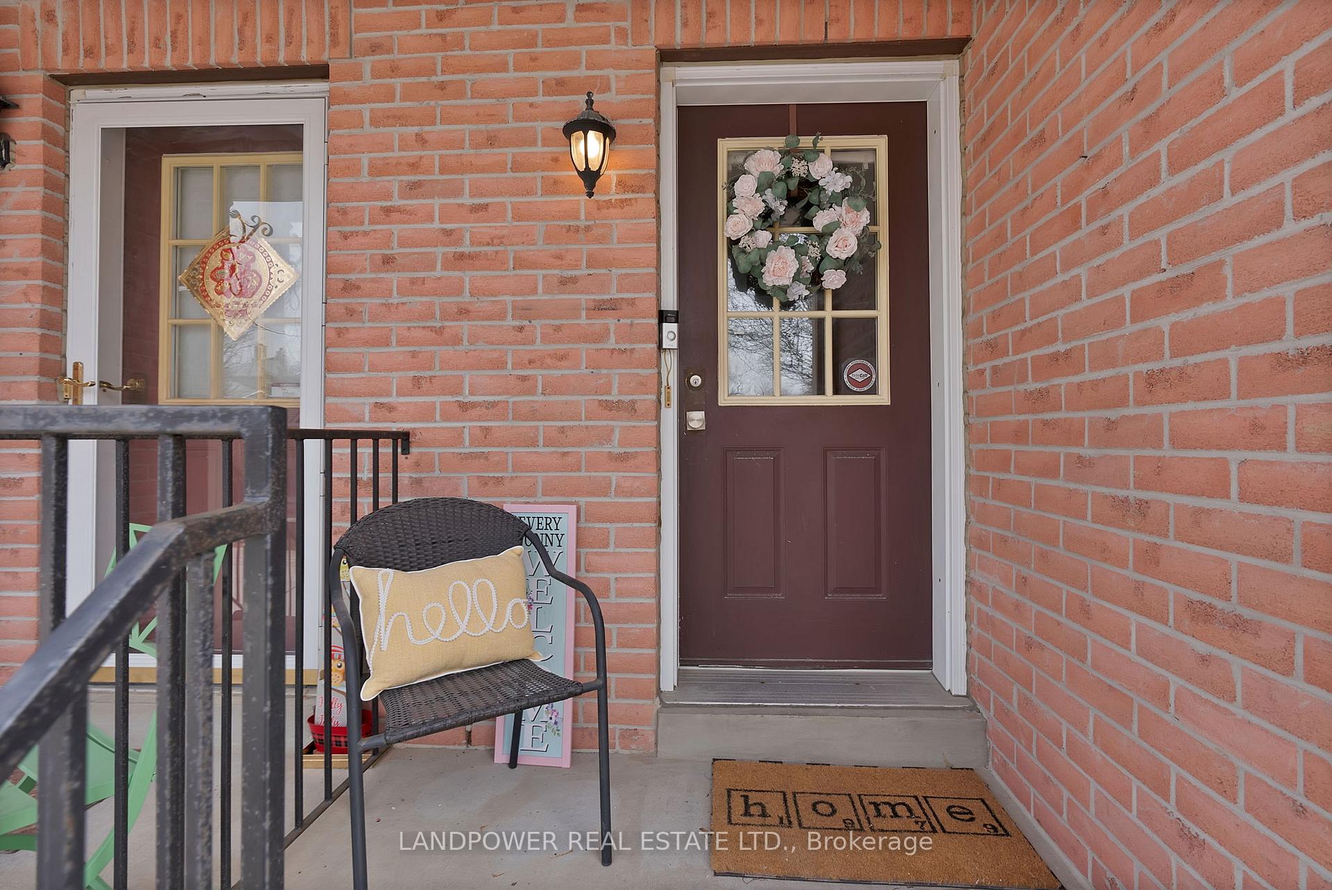 Photo 6 of 119 Rougehaven Way, Markham, Vinegar Hill — HOMEH
