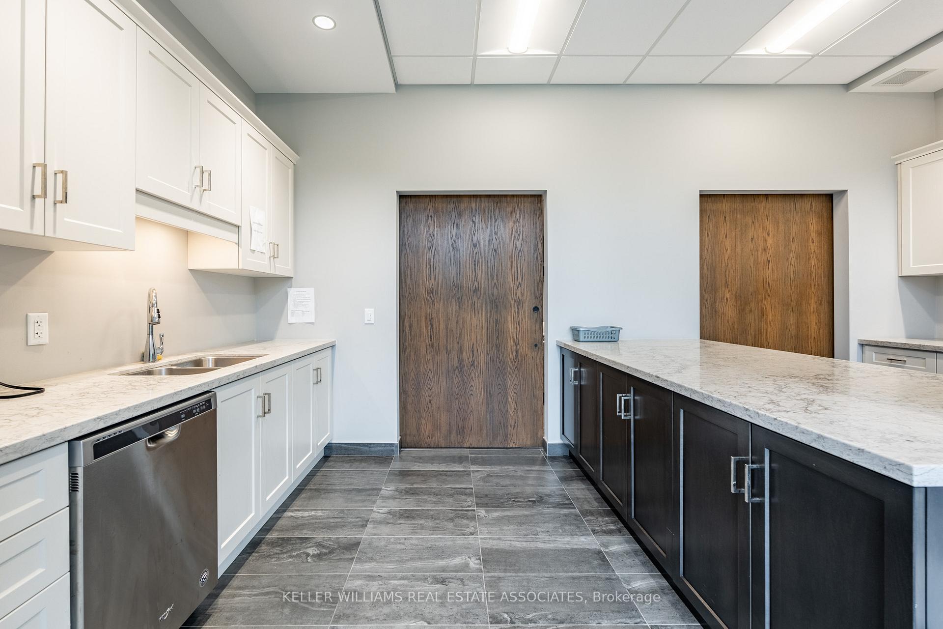 Photo 11 of Unit 109, 30 Hamilton Street S, Hamilton, Waterdown — HOMEH