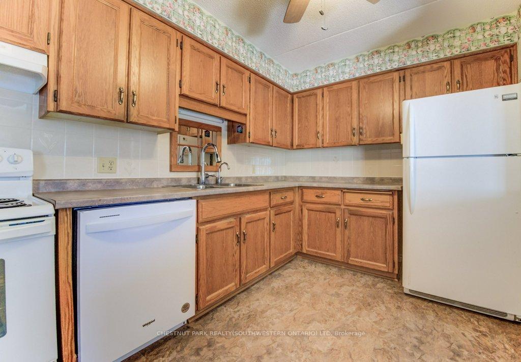 Photo 7 of Unit 204, 401 Erb Street W, Waterloo — HOMEH