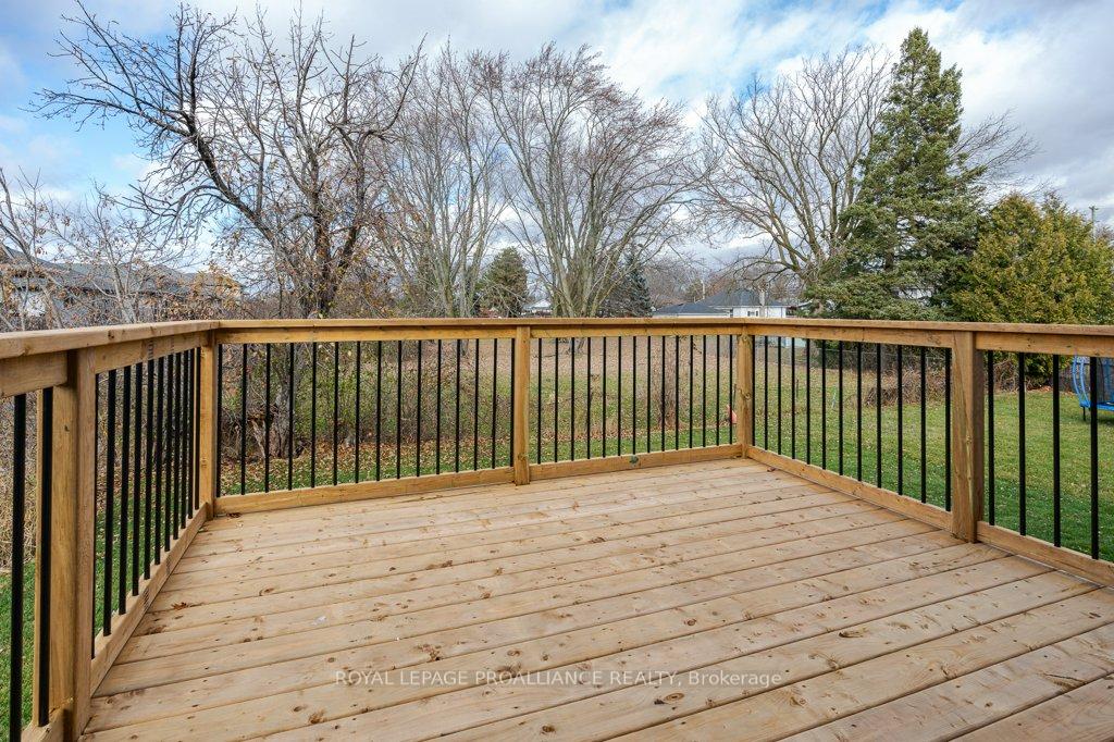 Photo 12 of 10 Aldersgate Drive, Belleville, Belleville Ward — HOMEH