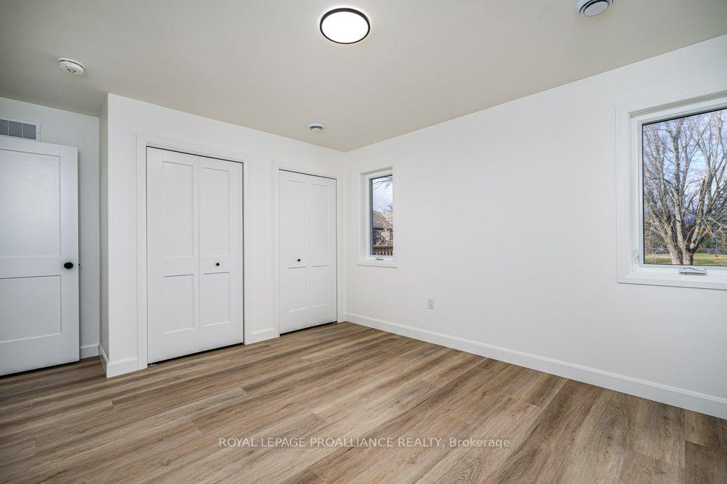 Photo 13 of 10 Aldersgate Drive, Belleville, Belleville Ward — HOMEH