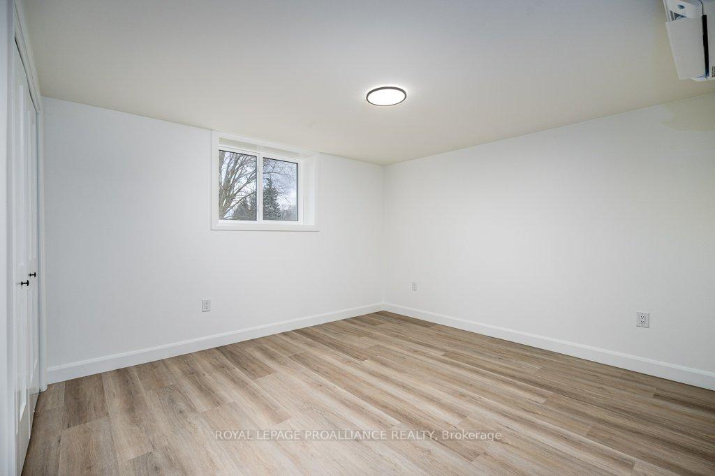 Photo 30 of 10 Aldersgate Drive, Belleville, Belleville Ward — HOMEH