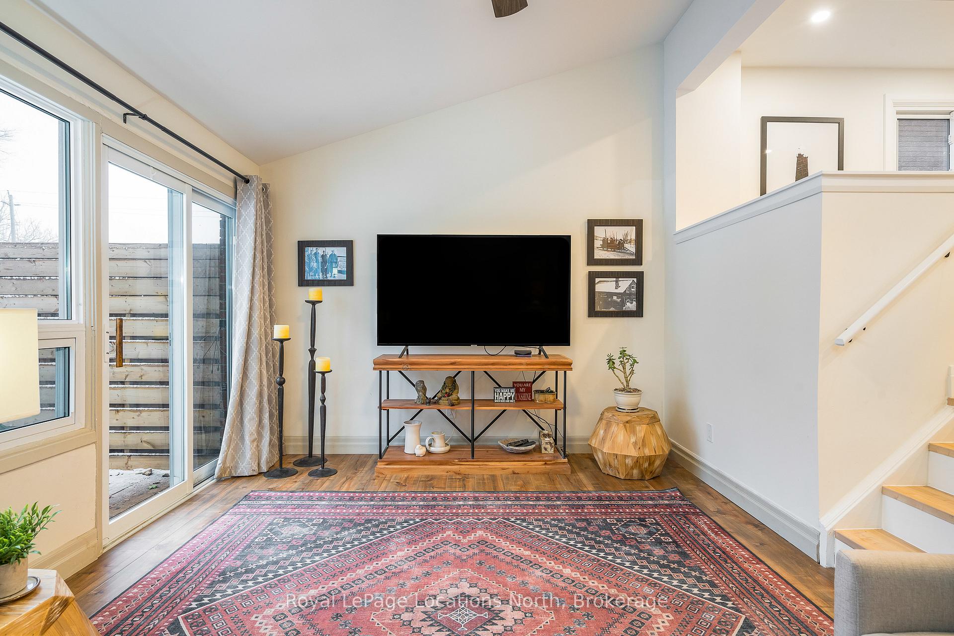 Photo 12 of 605 Tenth Street, Collingwood — HOMEH