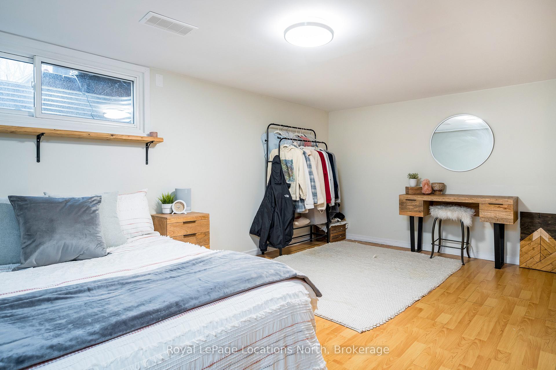 Photo 25 of 605 Tenth Street, Collingwood — HOMEH