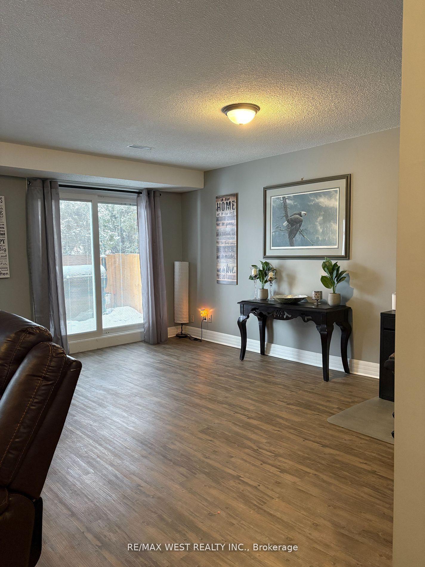 Photo 5 of 125 Riverview Road, New Tecumseth, Alliston — HOMEH