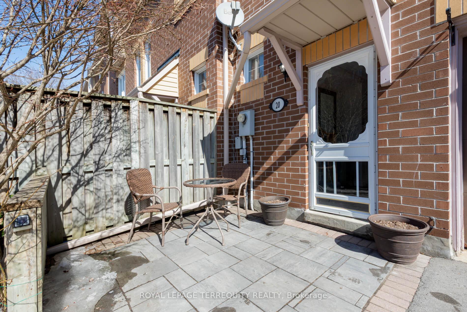 Photo 4 of Unit 20, 1735 Walnut Lane, Pickering, Town Centre — HOMEH