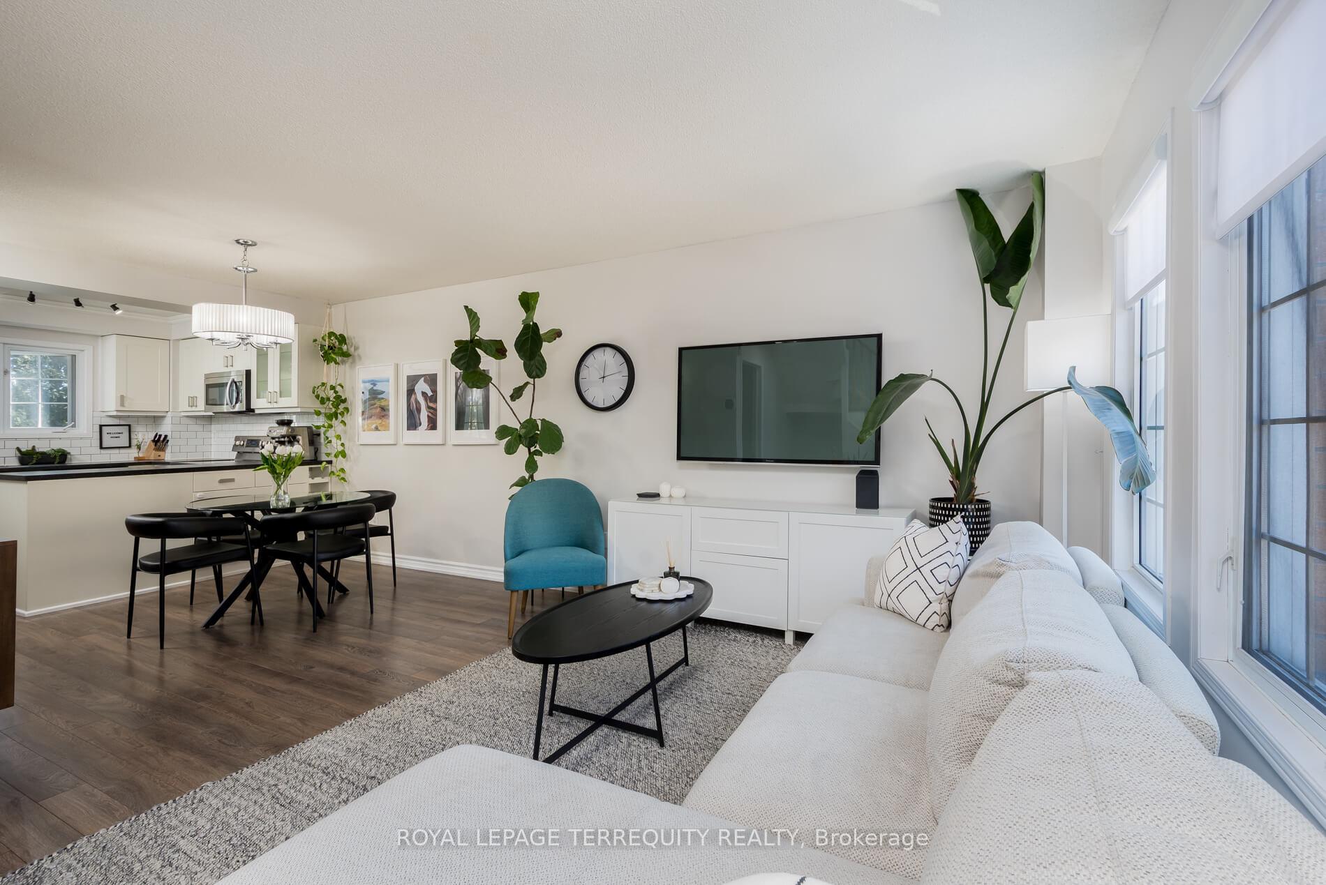 Photo 5 of Unit 20, 1735 Walnut Lane, Pickering, Town Centre — HOMEH