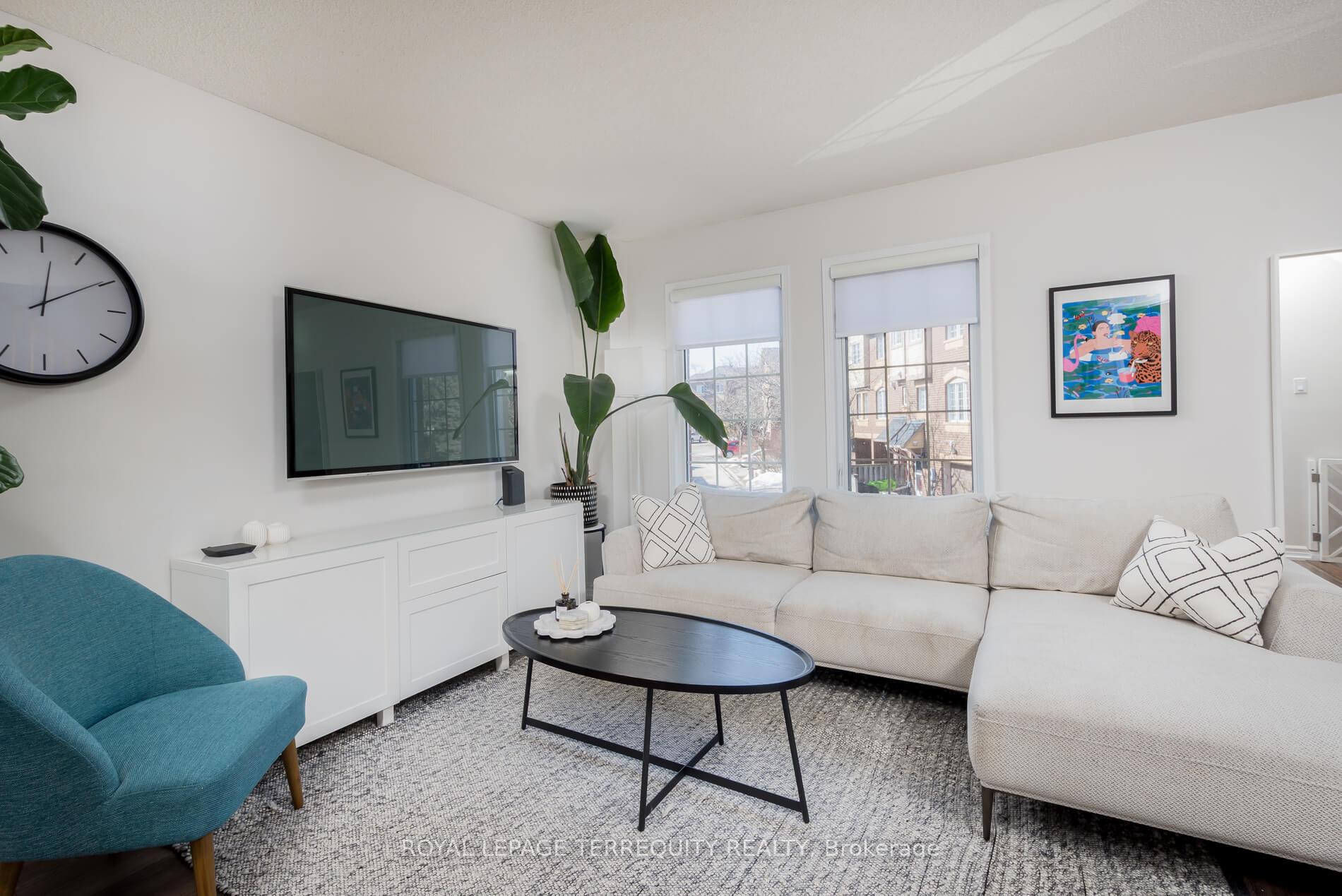 Photo 7 of Unit 20, 1735 Walnut Lane, Pickering, Town Centre — HOMEH