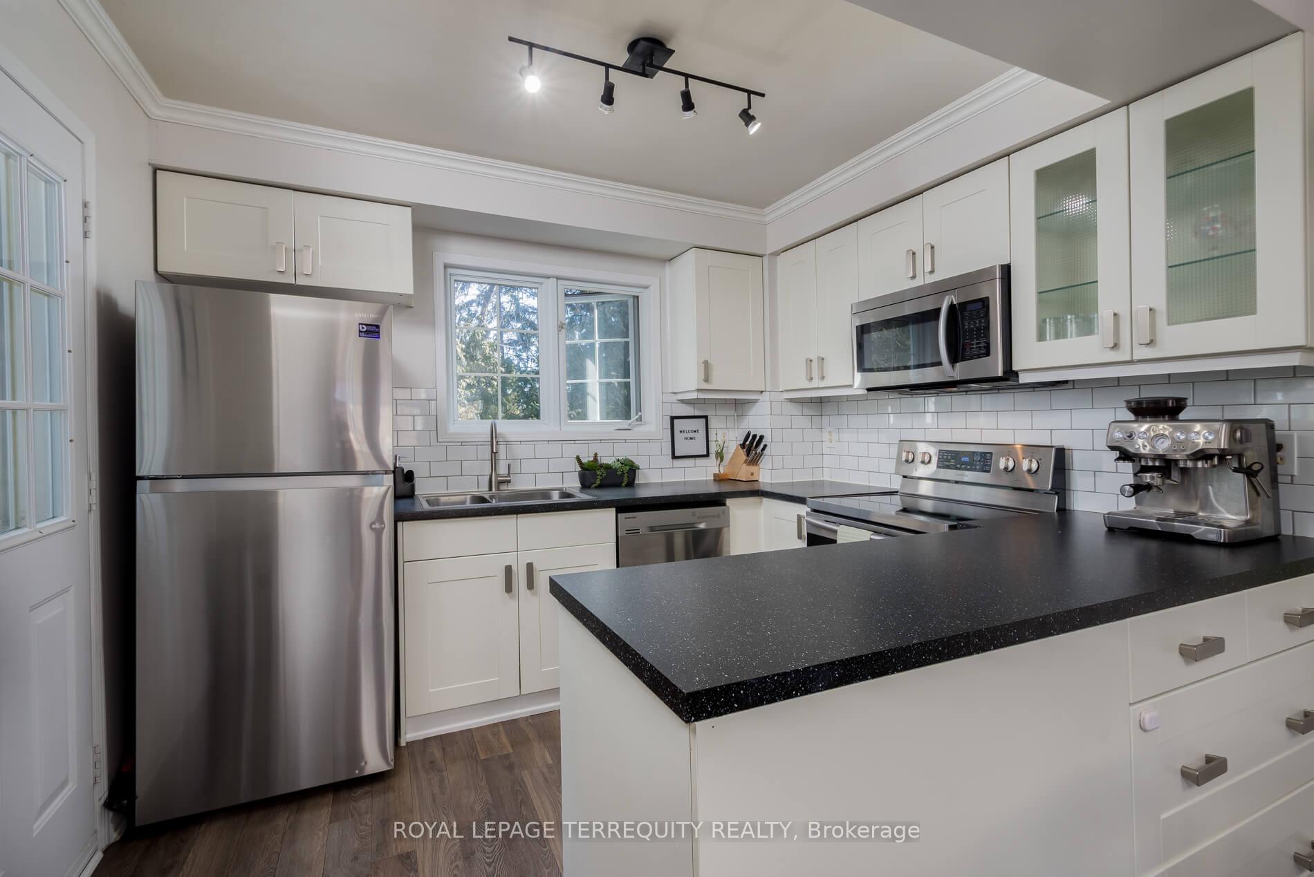 Photo 16 of Unit 20, 1735 Walnut Lane, Pickering, Town Centre — HOMEH