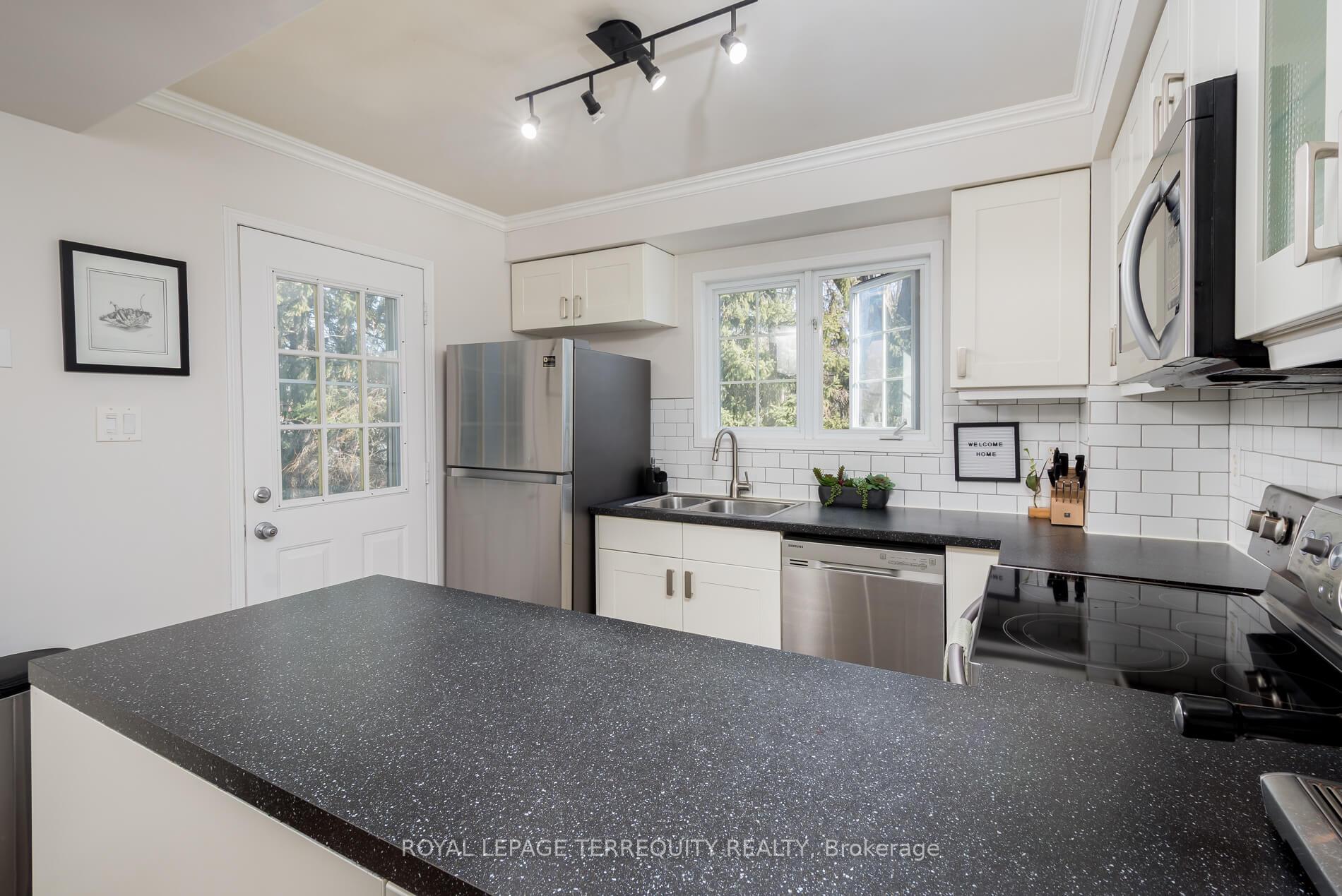 Photo 12 of Unit 20, 1735 Walnut Lane, Pickering, Town Centre — HOMEH