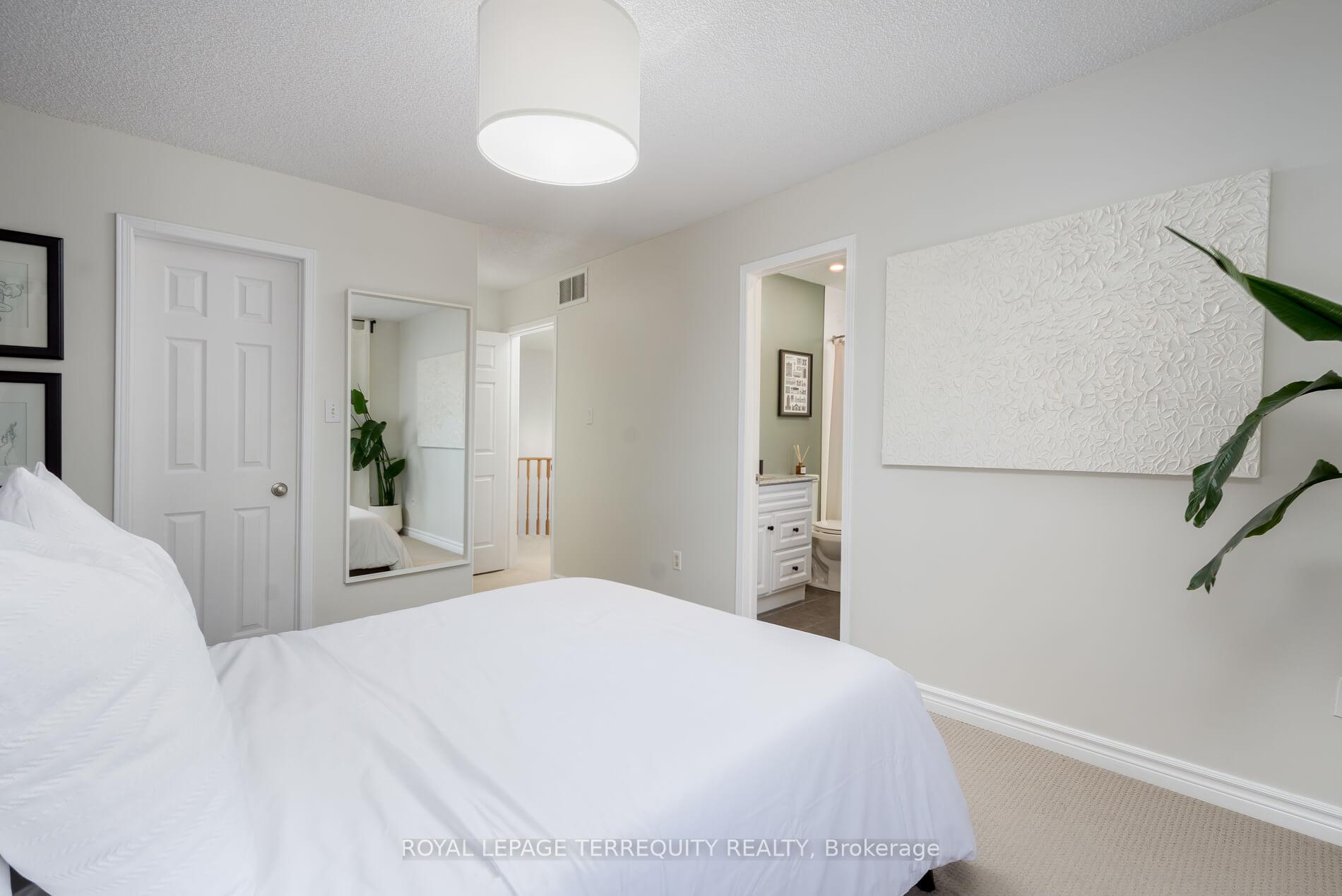 Photo 20 of Unit 20, 1735 Walnut Lane, Pickering, Town Centre — HOMEH