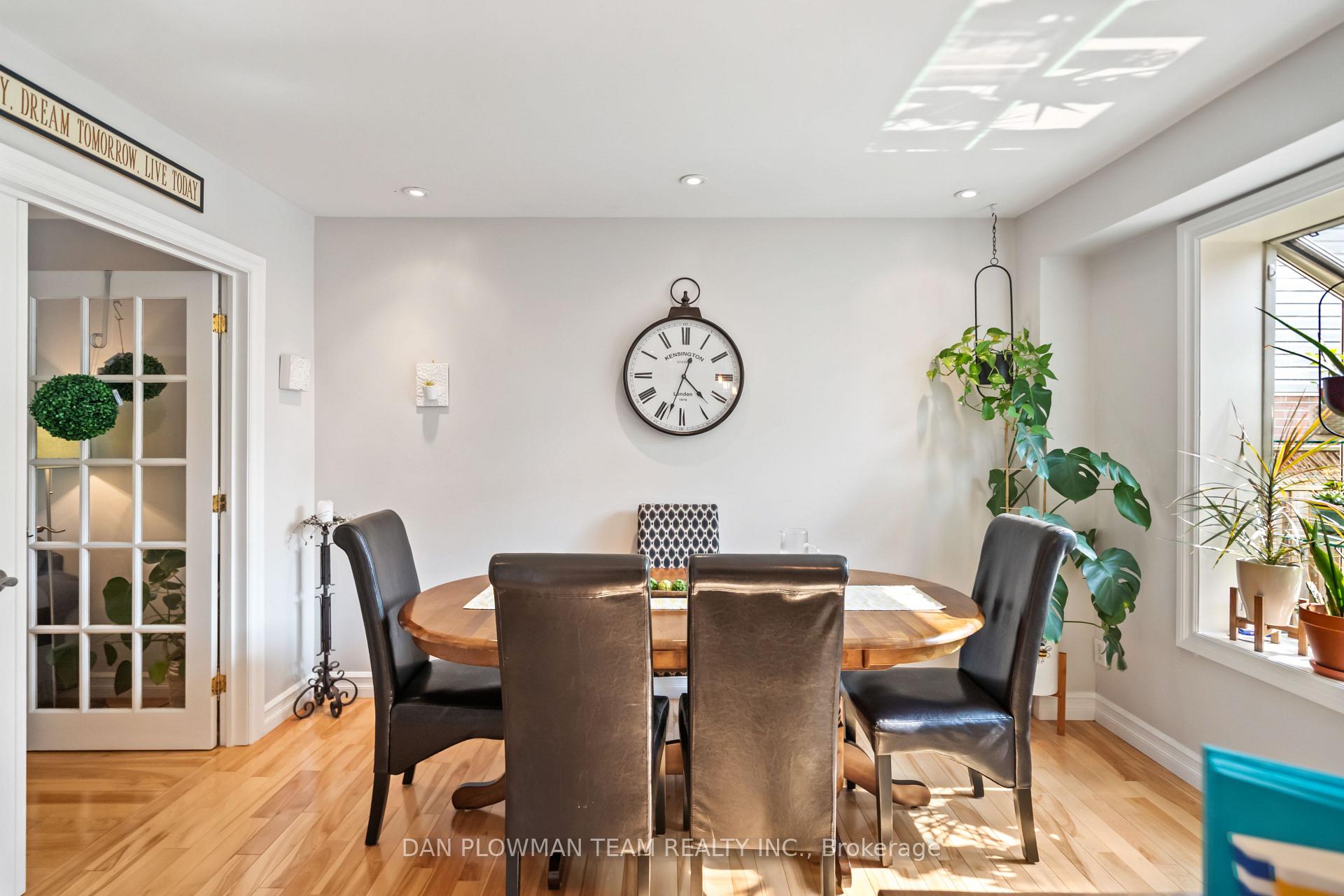 Photo 11 of 71 Barley Mill Crescent, Clarington, Bowmanville — HOMEH