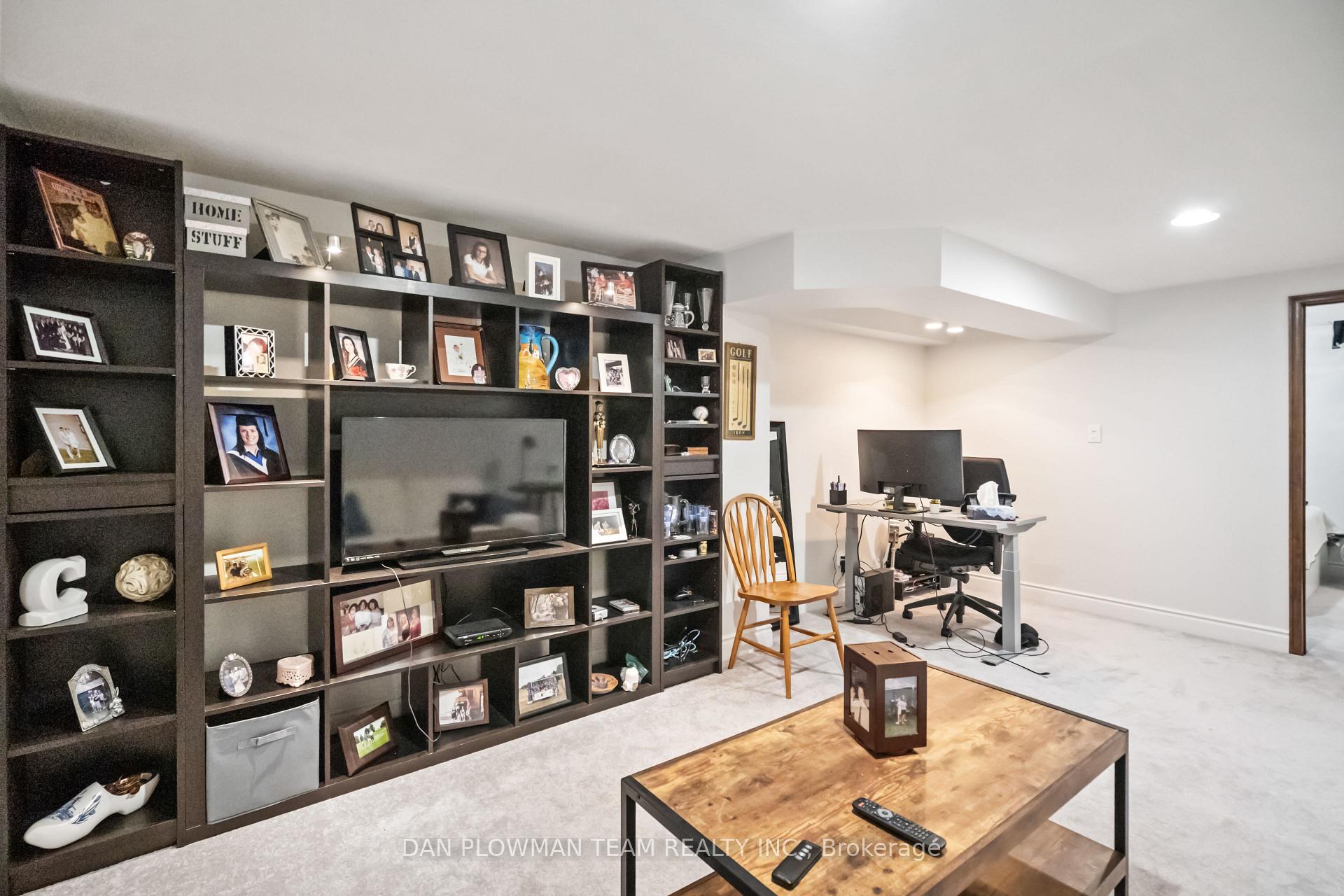 Photo 29 of 71 Barley Mill Crescent, Clarington, Bowmanville — HOMEH