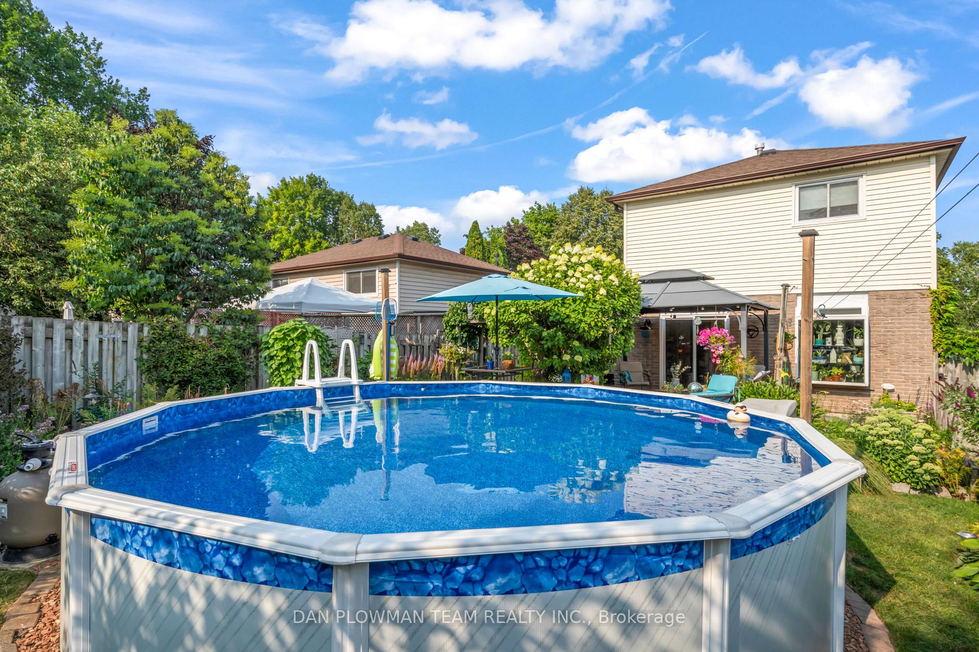 Photo 37 of 71 Barley Mill Crescent, Clarington, Bowmanville — HOMEH