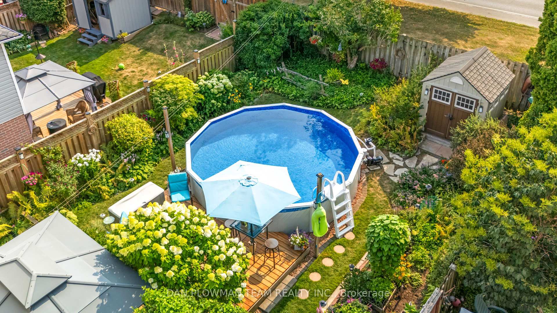 Photo 39 of 71 Barley Mill Crescent, Clarington, Bowmanville — HOMEH