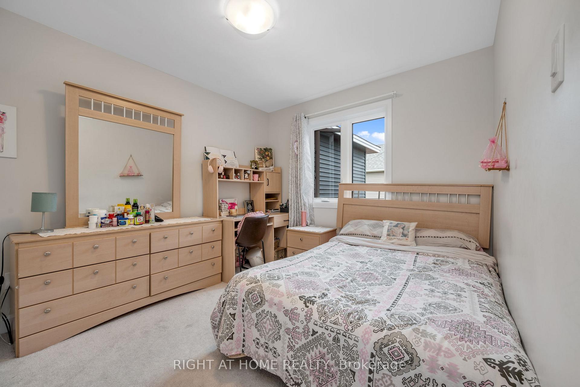 Photo 28 of 337 Barrett Farm Drive, Ottawa, Blossom Park/Kemp Park/Findlay Creek — HOMEH