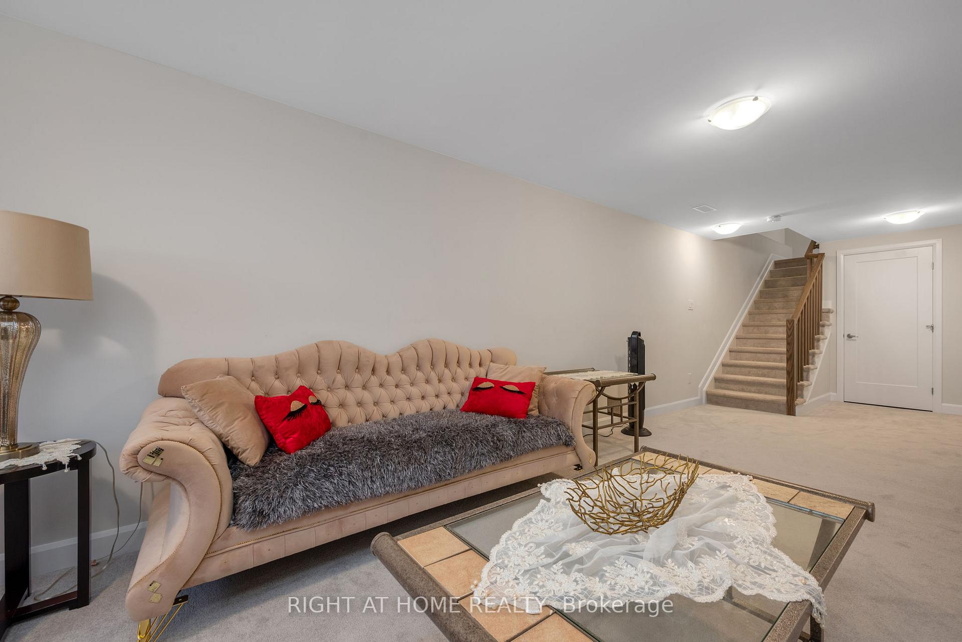 Photo 37 of 337 Barrett Farm Drive, Ottawa, Blossom Park/Kemp Park/Findlay Creek — HOMEH