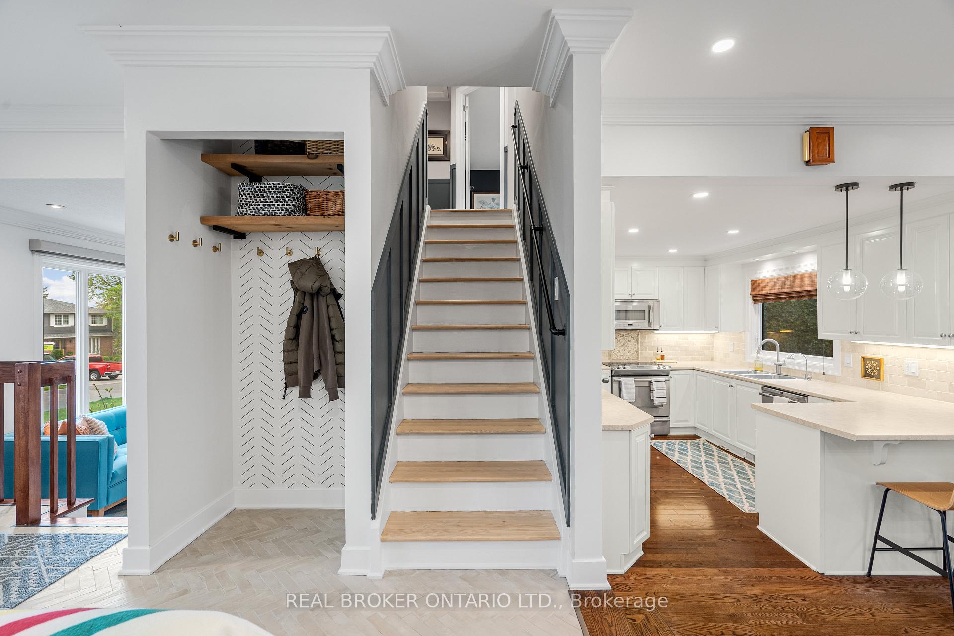 Photo 22 of 16 Langholm Crescent, Ottawa, Barrhaven - Pheasant Run — HOMEH