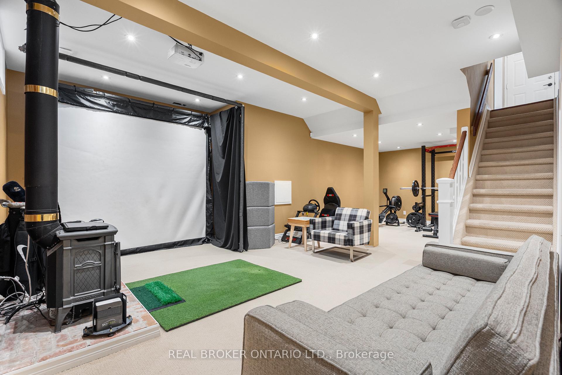 Photo 37 of 16 Langholm Crescent, Ottawa, Barrhaven - Pheasant Run — HOMEH