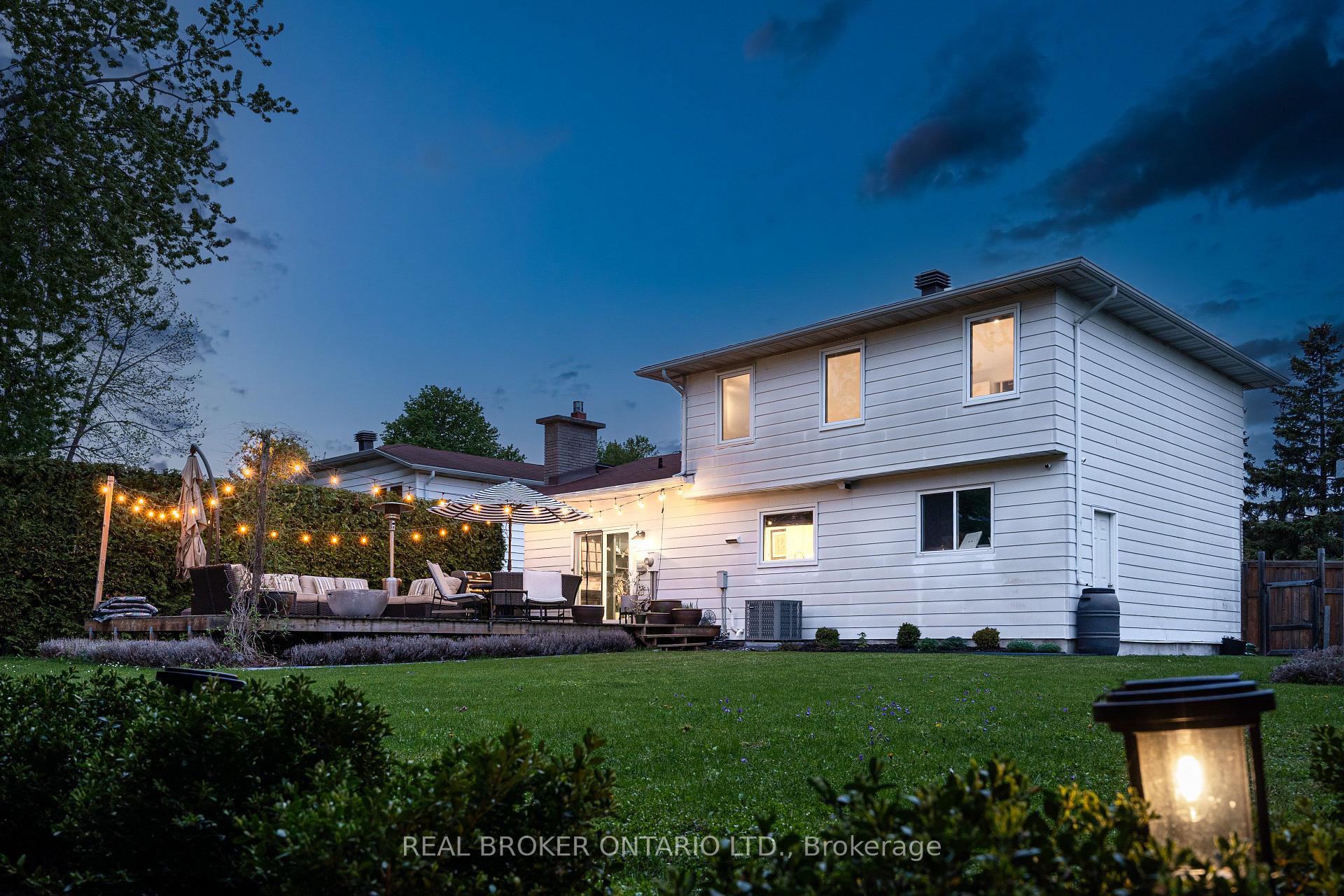 Photo 45 of 16 Langholm Crescent, Ottawa, Barrhaven - Pheasant Run — HOMEH