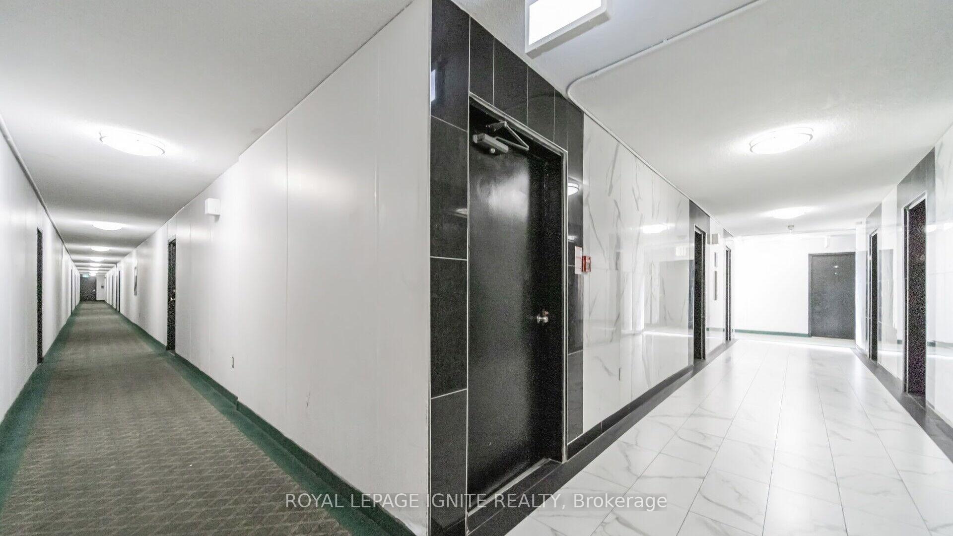 Photo 3 of Unit 810, 320 Dixon Road, Etobicoke, Kingsview Village-The Westway — HOMEH