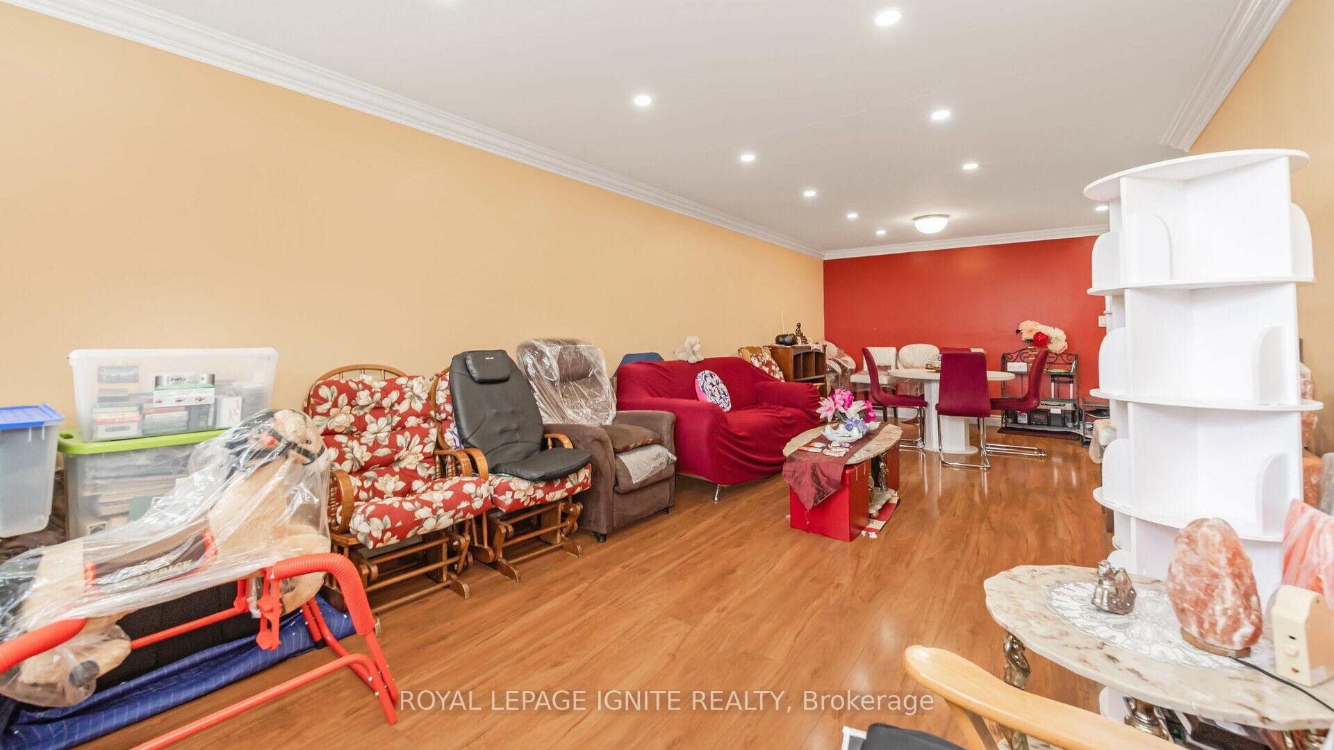 Photo 29 of Unit 810, 320 Dixon Road, Etobicoke, Kingsview Village-The Westway — HOMEH