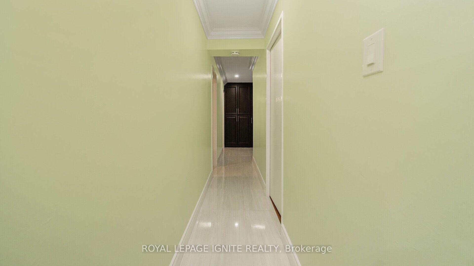 Photo 18 of Unit 810, 320 Dixon Road, Etobicoke, Kingsview Village-The Westway — HOMEH