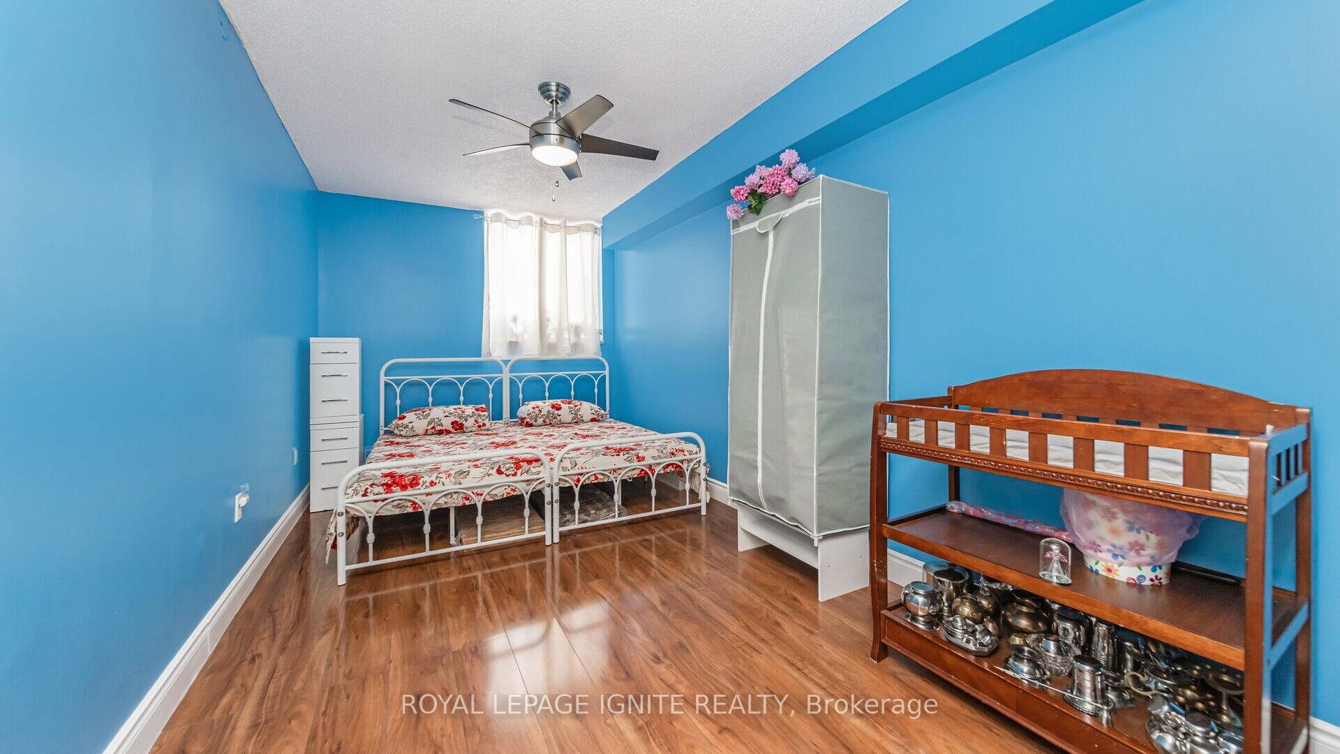Photo 24 of Unit 810, 320 Dixon Road, Etobicoke, Kingsview Village-The Westway — HOMEH