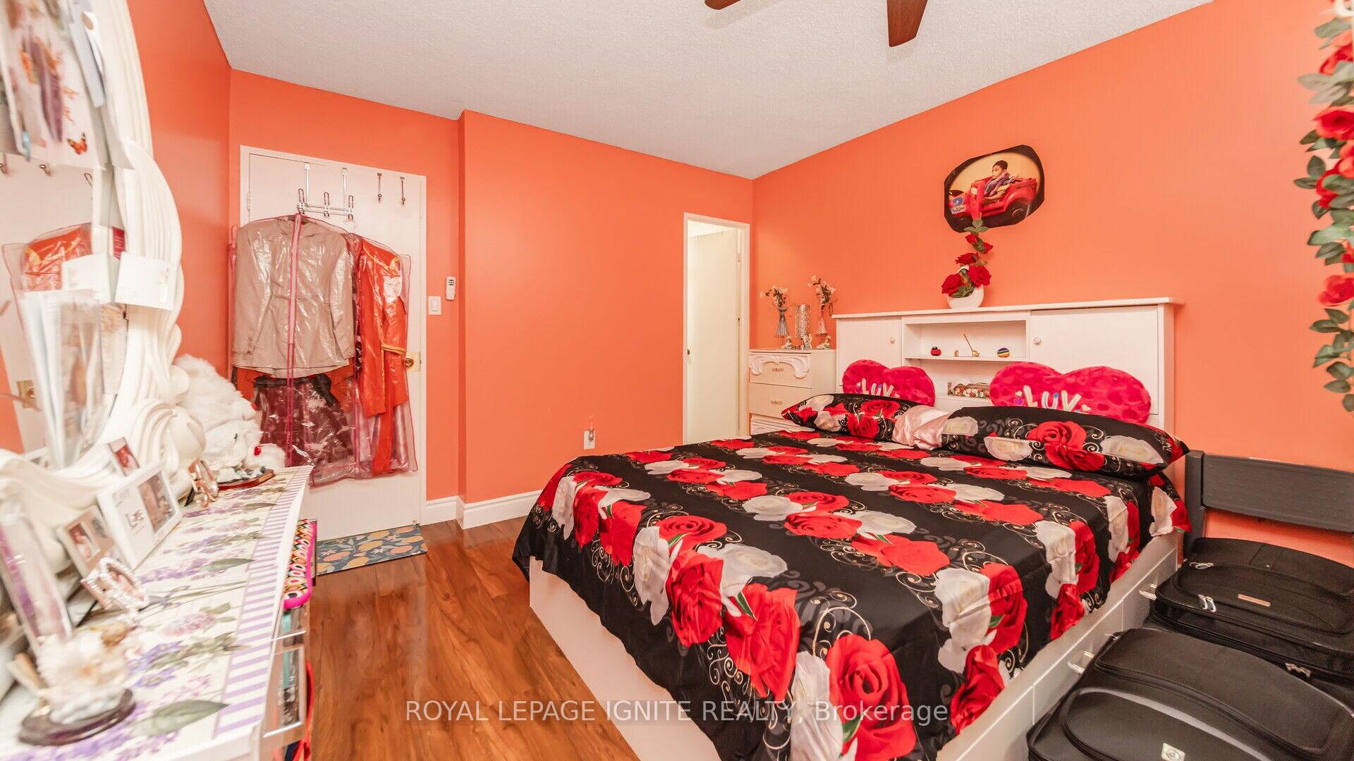 Photo 44 of Unit 810, 320 Dixon Road, Etobicoke, Kingsview Village-The Westway — HOMEH