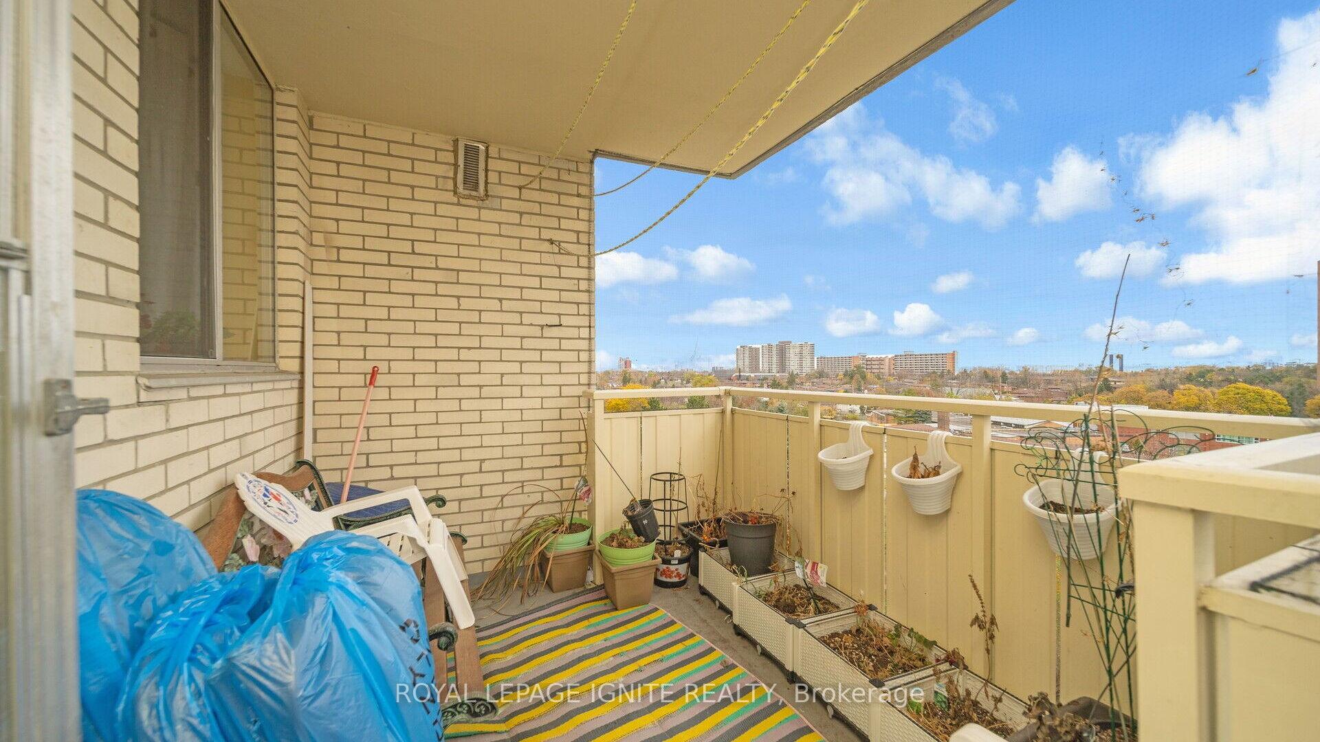 Photo 41 of Unit 810, 320 Dixon Road, Etobicoke, Kingsview Village-The Westway — HOMEH