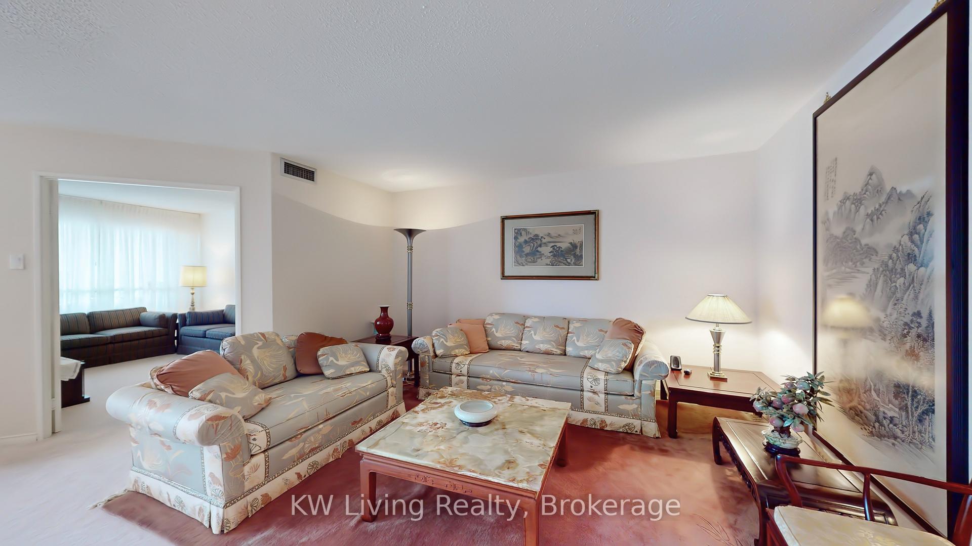 Photo 5 of Unit 513, 7825 Bayview Avenue, Markham, Aileen-Willowbrook — HOMEH
