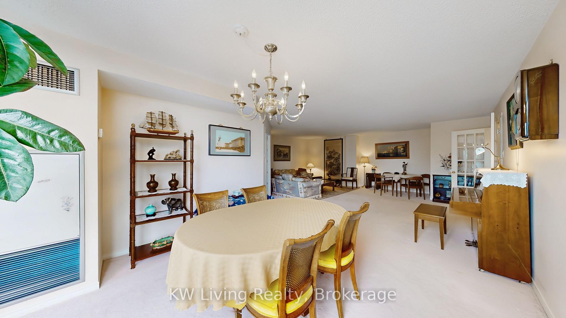 Photo 8 of Unit 513, 7825 Bayview Avenue, Markham, Aileen-Willowbrook — HOMEH
