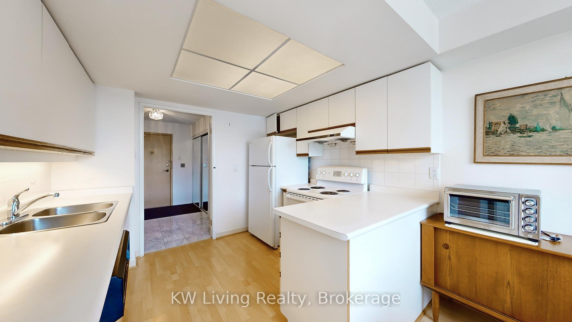 Photo 11 of Unit 513, 7825 Bayview Avenue, Markham, Aileen-Willowbrook — HOMEH
