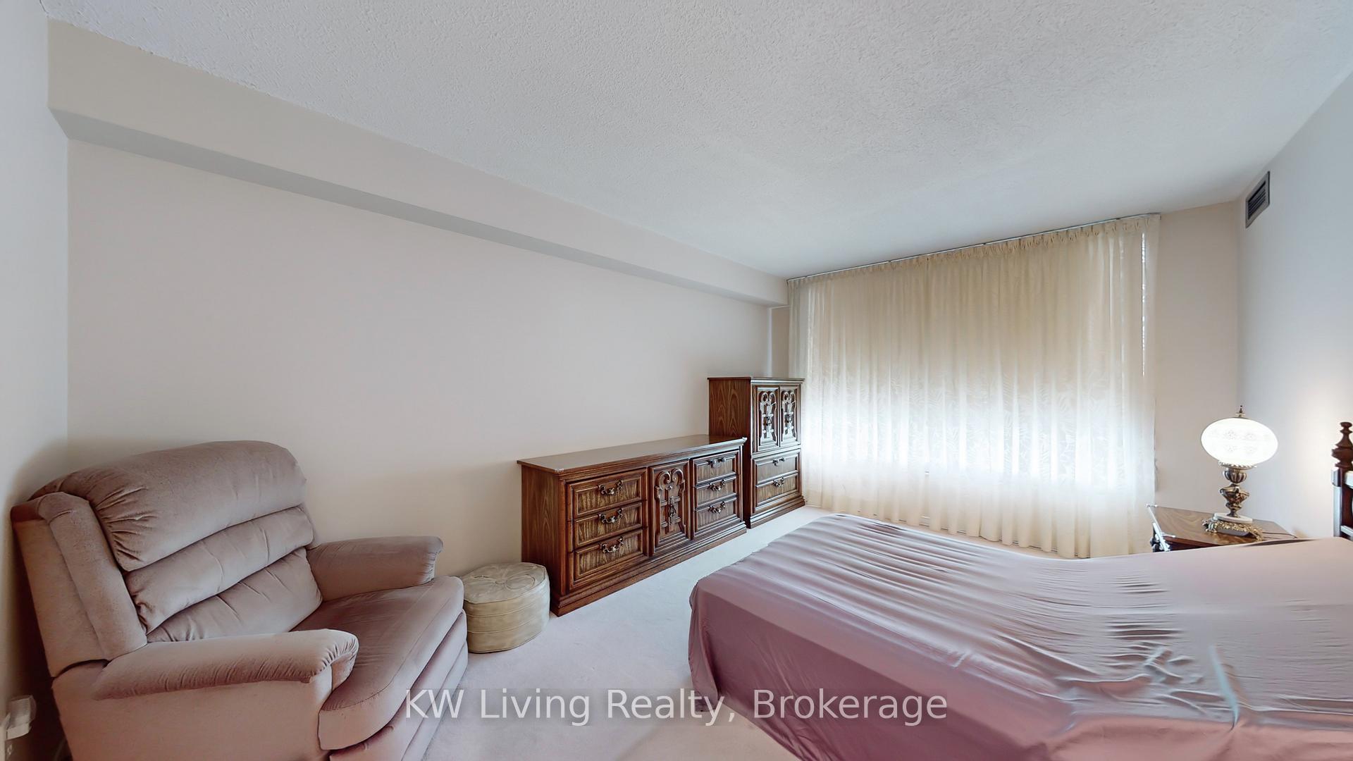 Photo 13 of Unit 513, 7825 Bayview Avenue, Markham, Aileen-Willowbrook — HOMEH