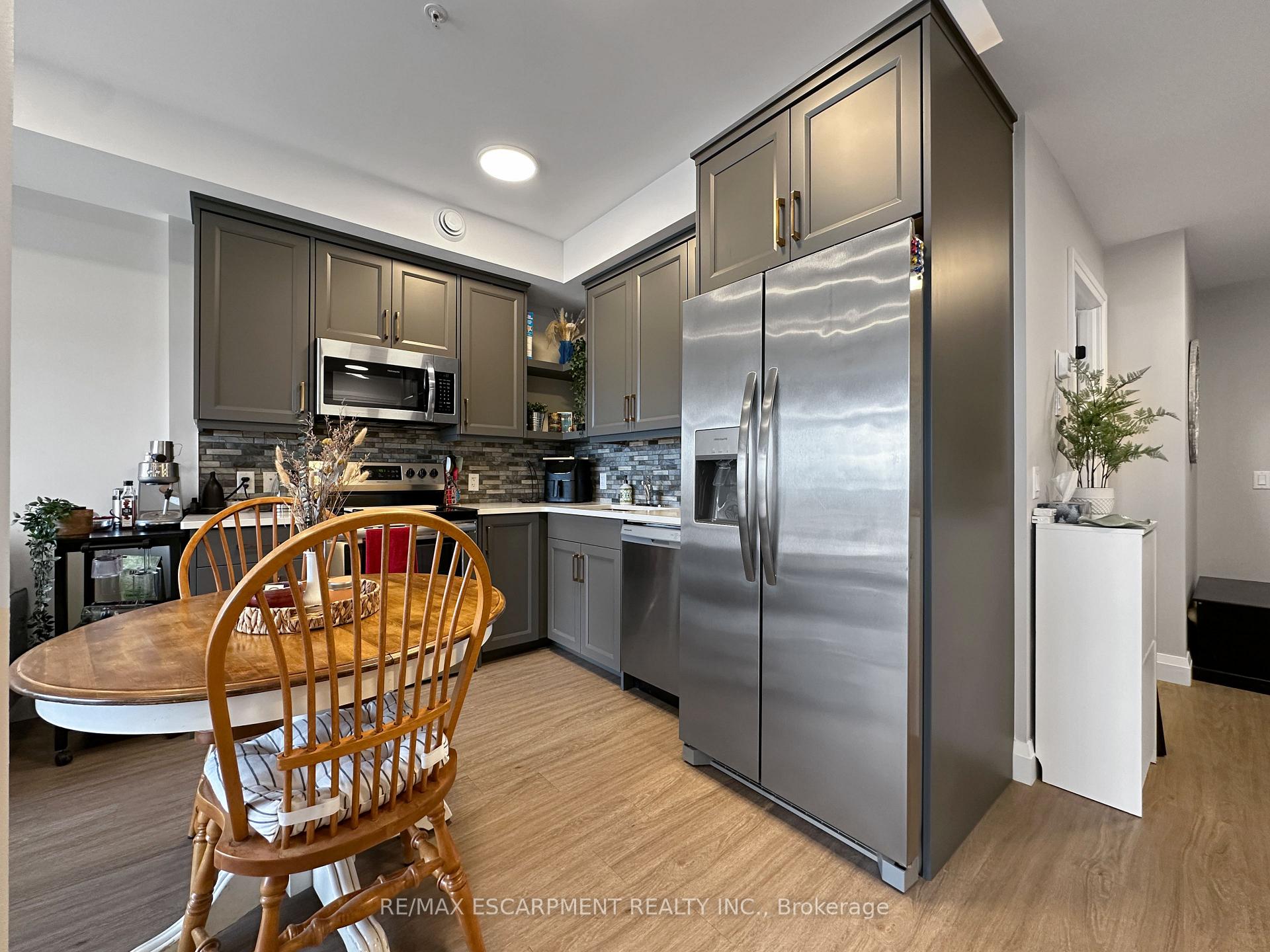 Photo 18 of Unit 514, 64 Main Street N, Haldimand — HOMEH