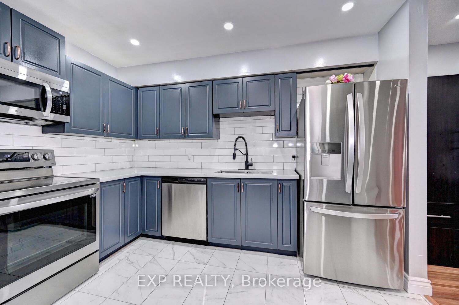 Photo 13 of Unit 1, 35 Westheights Drive, Kitchener — HOMEH