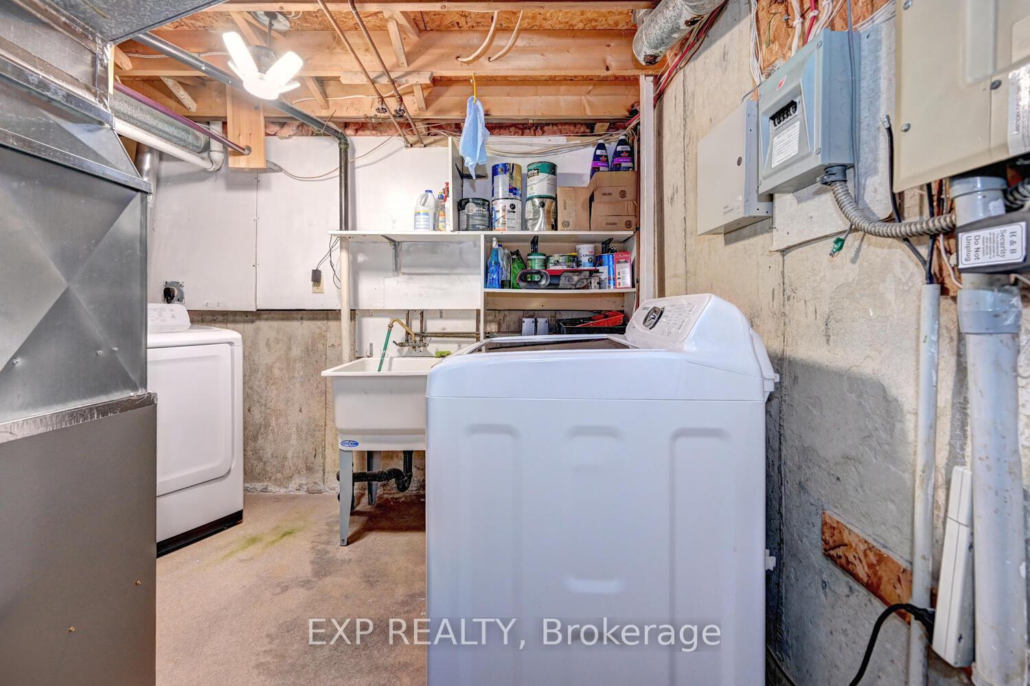 Photo 18 of Unit 1, 35 Westheights Drive, Kitchener — HOMEH