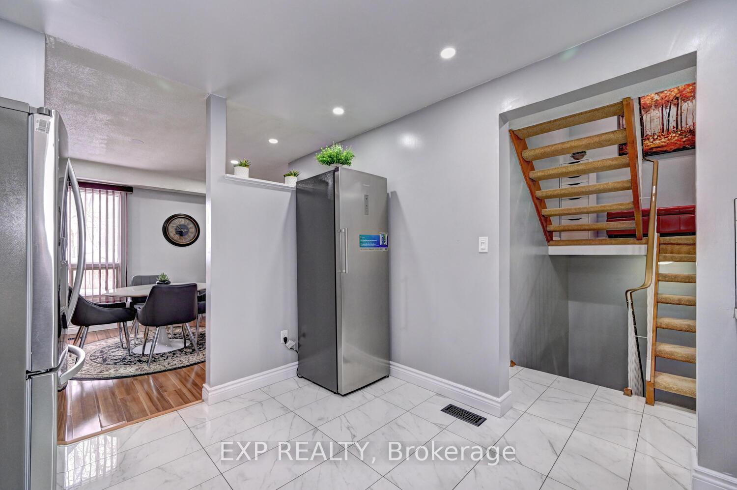 Photo 22 of Unit 1, 35 Westheights Drive, Kitchener — HOMEH