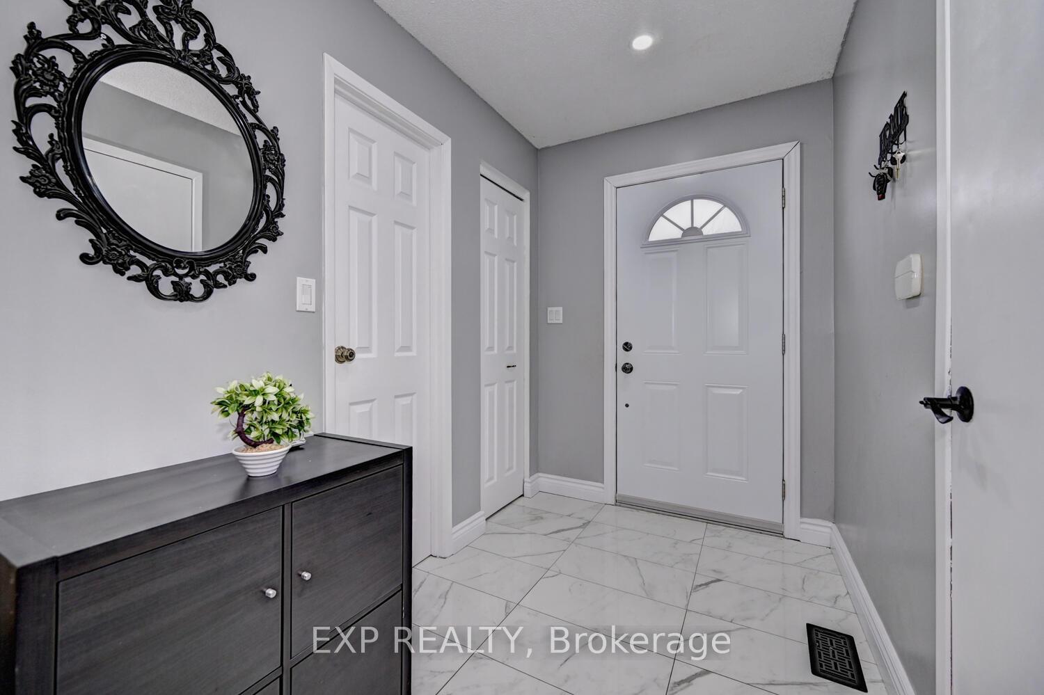 Photo 16 of Unit 1, 35 Westheights Drive, Kitchener — HOMEH
