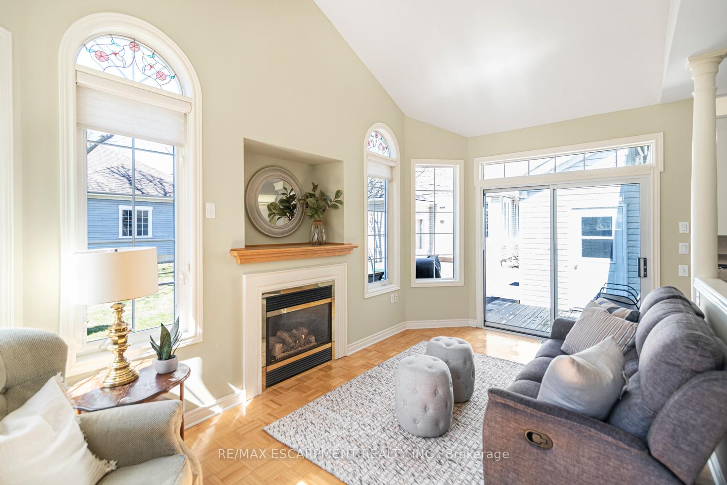 Photo 42 of 38 Silverbirch Boulevard, Hamilton, Mount Hope — HOMEH