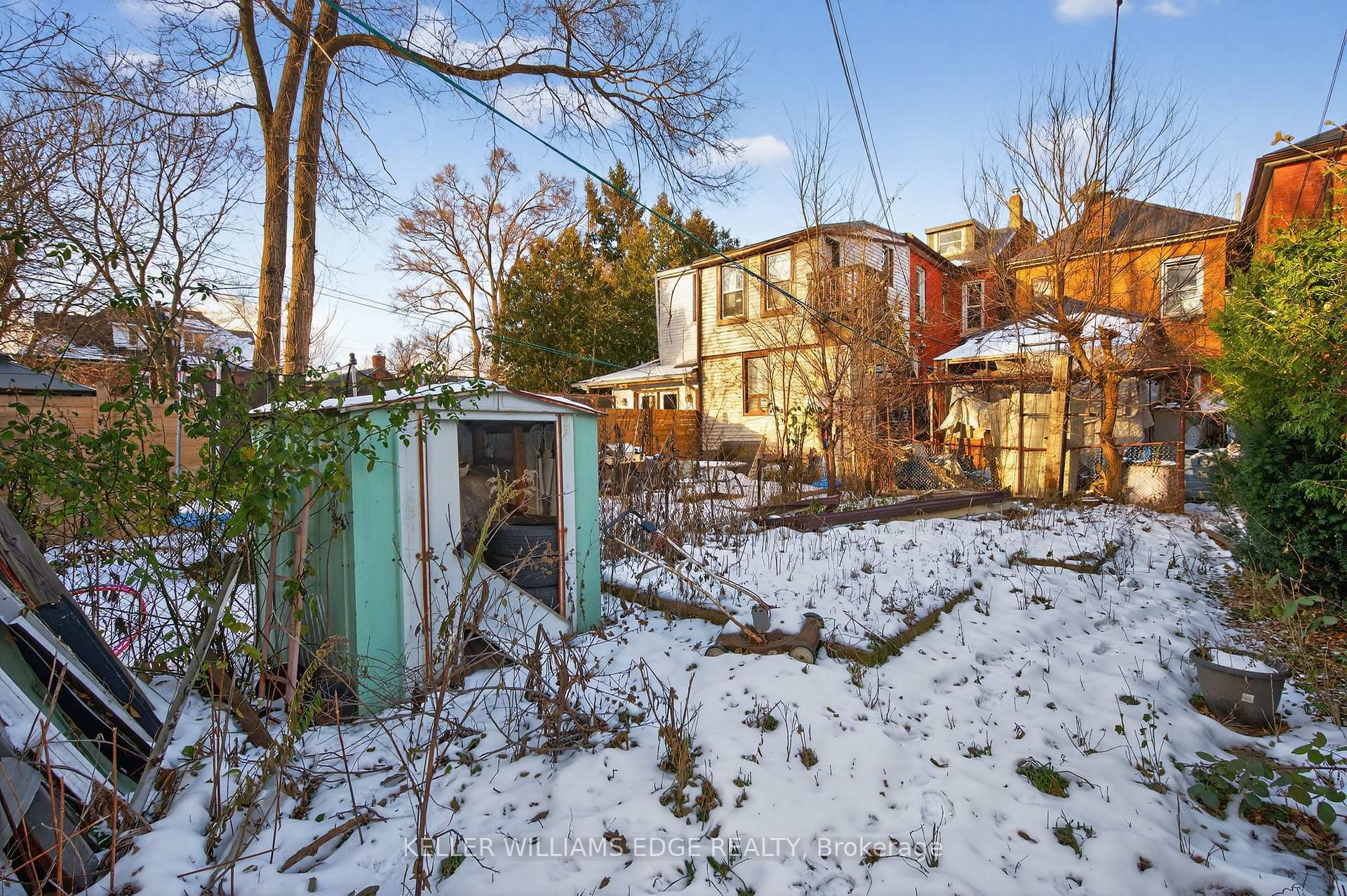 Photo 17 of 19 Morden Street, Hamilton, Strathcona — HOMEH