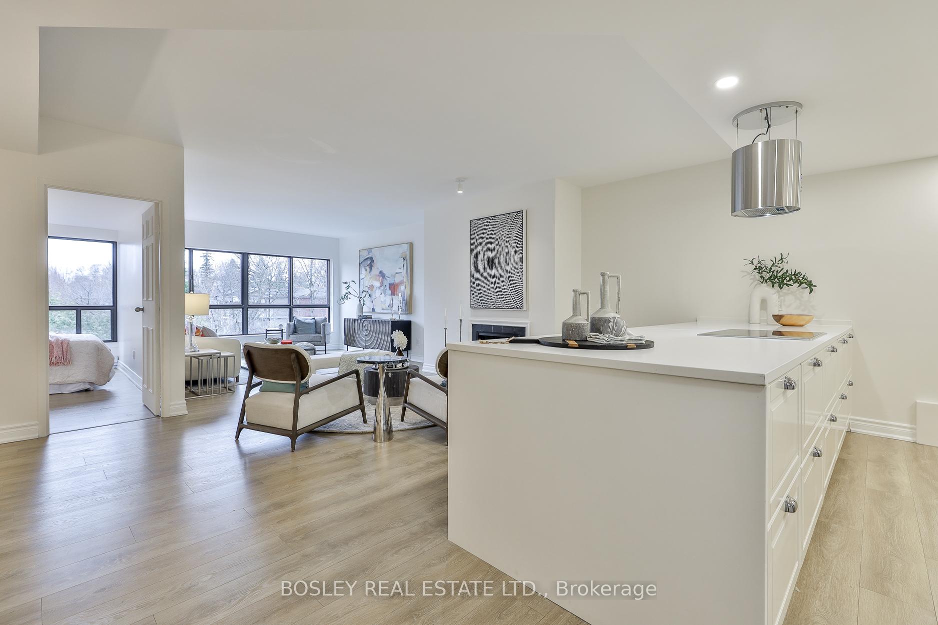 Photo 7 of Unit 9, 20 Glebe Road W, Toronto, Yonge-Eglinton — HOMEH