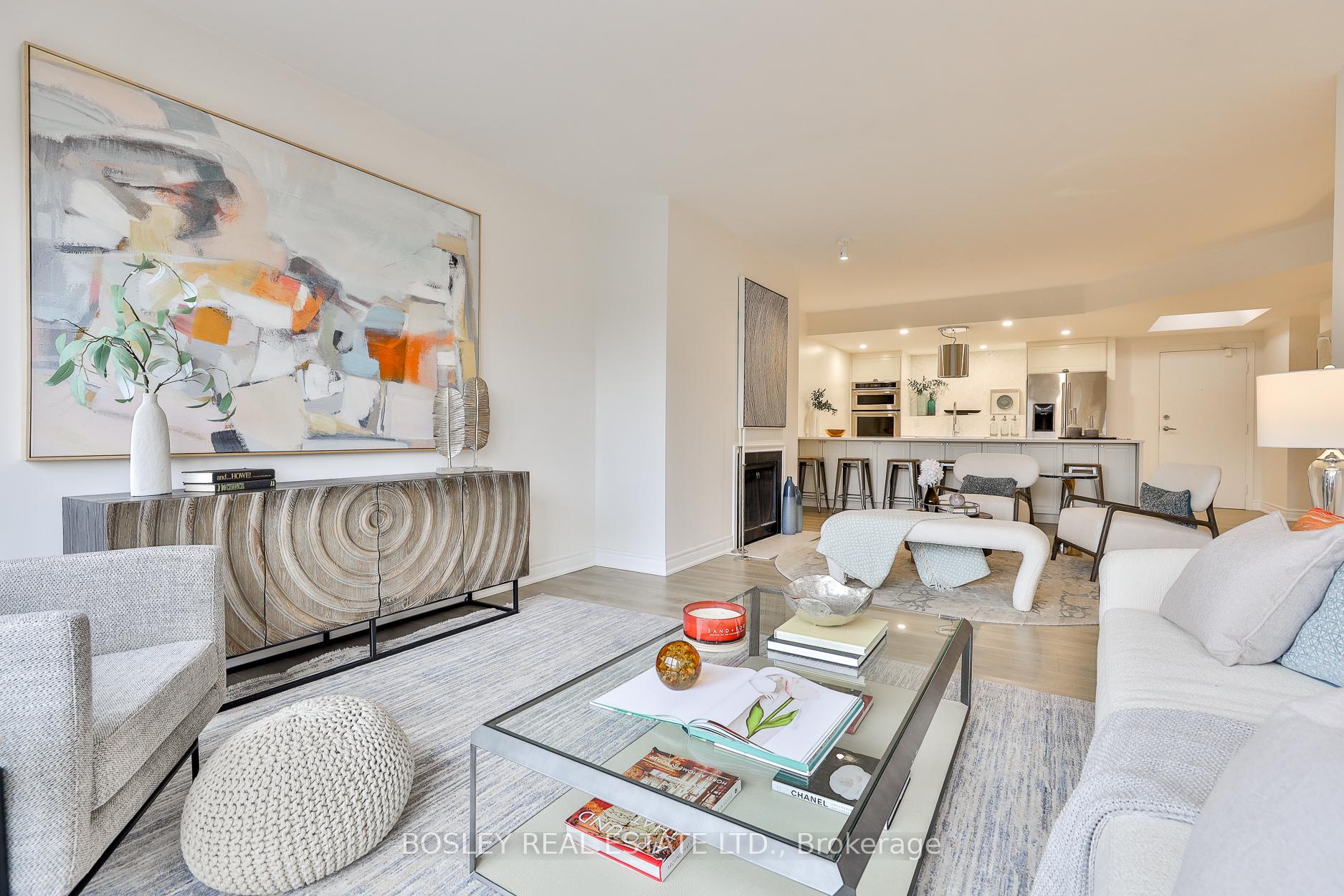 Photo 11 of Unit 9, 20 Glebe Road W, Toronto, Yonge-Eglinton — HOMEH